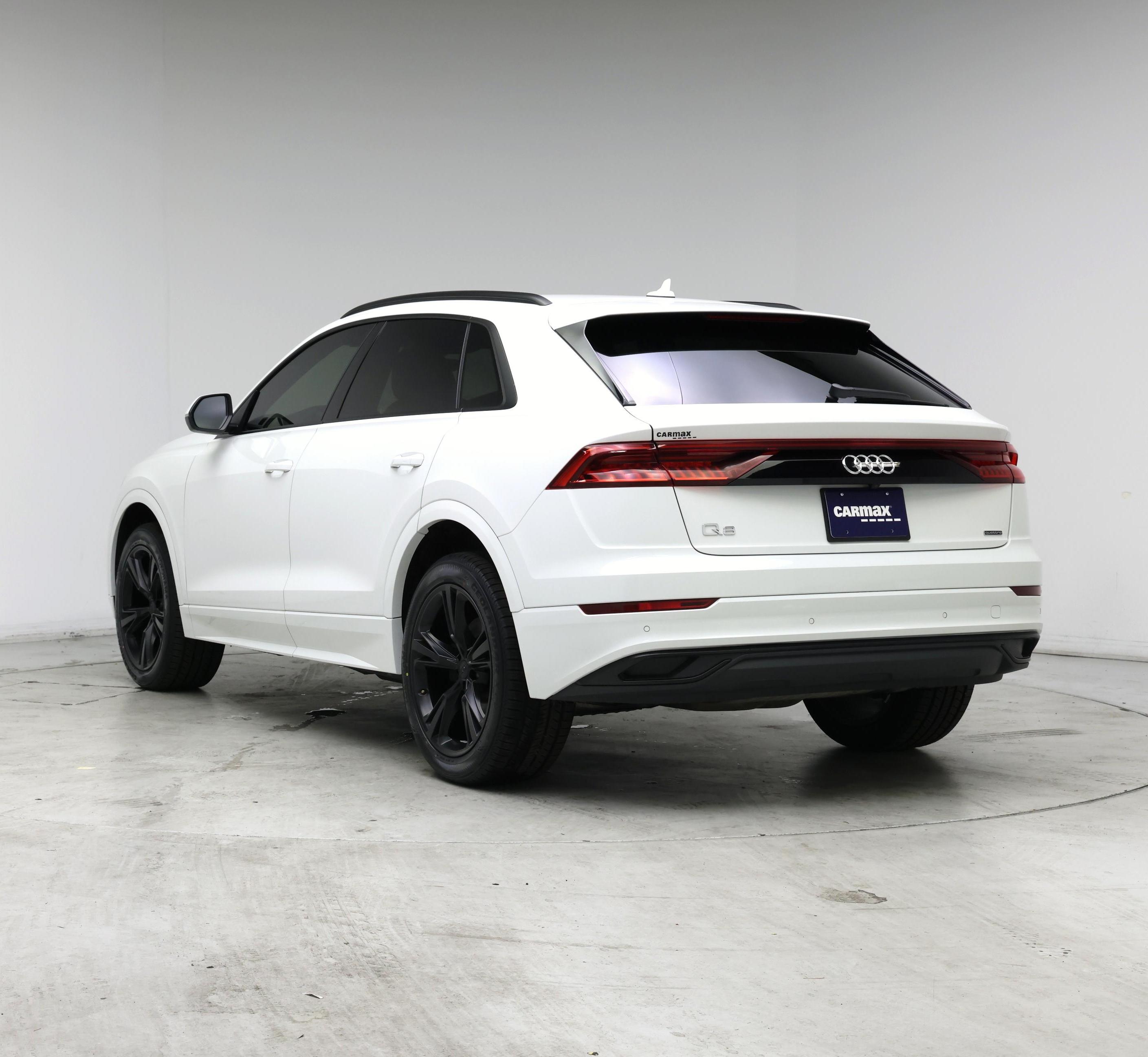 Thumbnail: 2020 Audi Q8 - 2