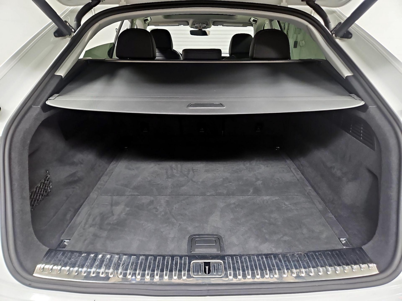 2020 Audi Q8 Premium - Photo 23