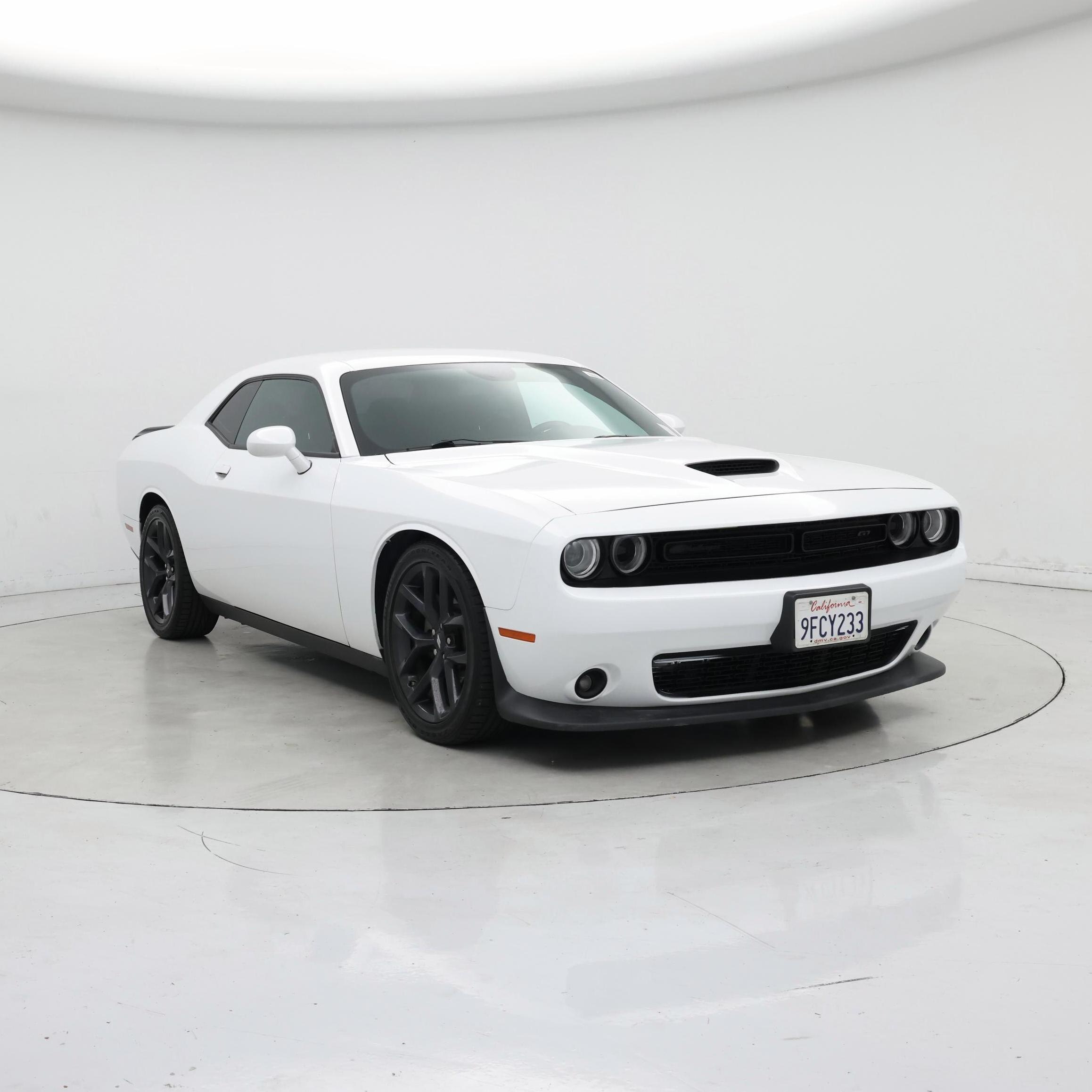 White 2022 Dodge Challenger Coupe Rear-Wheel Drive Automatic