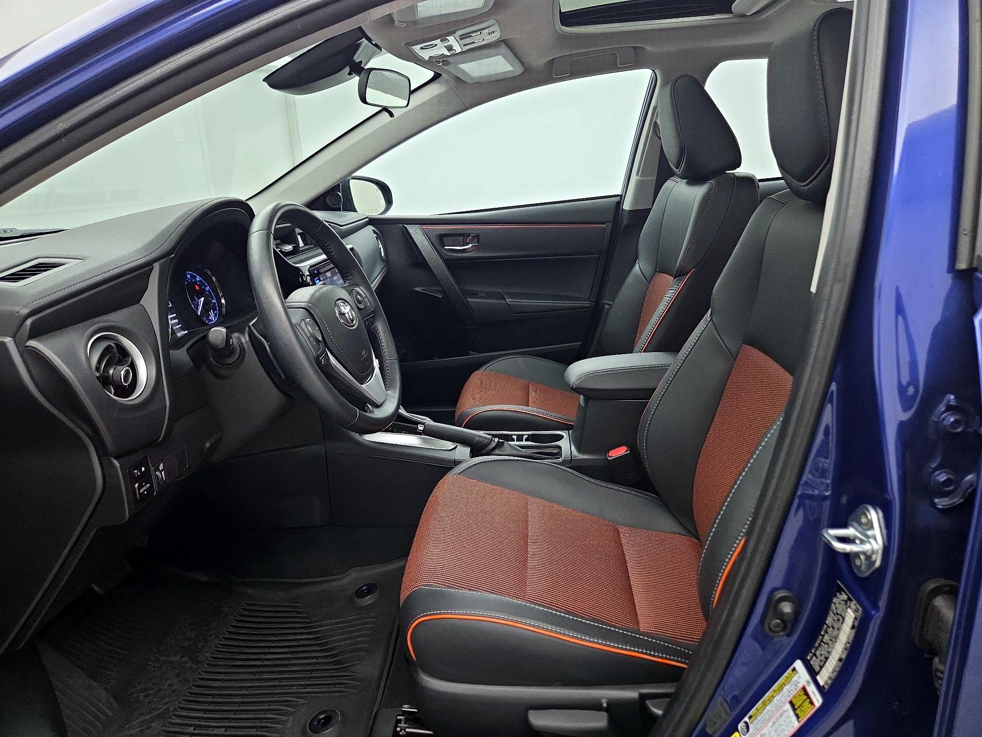 Thumbnail: 2018 Toyota Corolla - 11