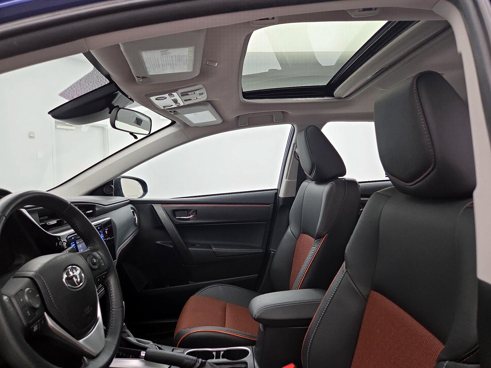 Thumbnail: 2018 Toyota Corolla - 19