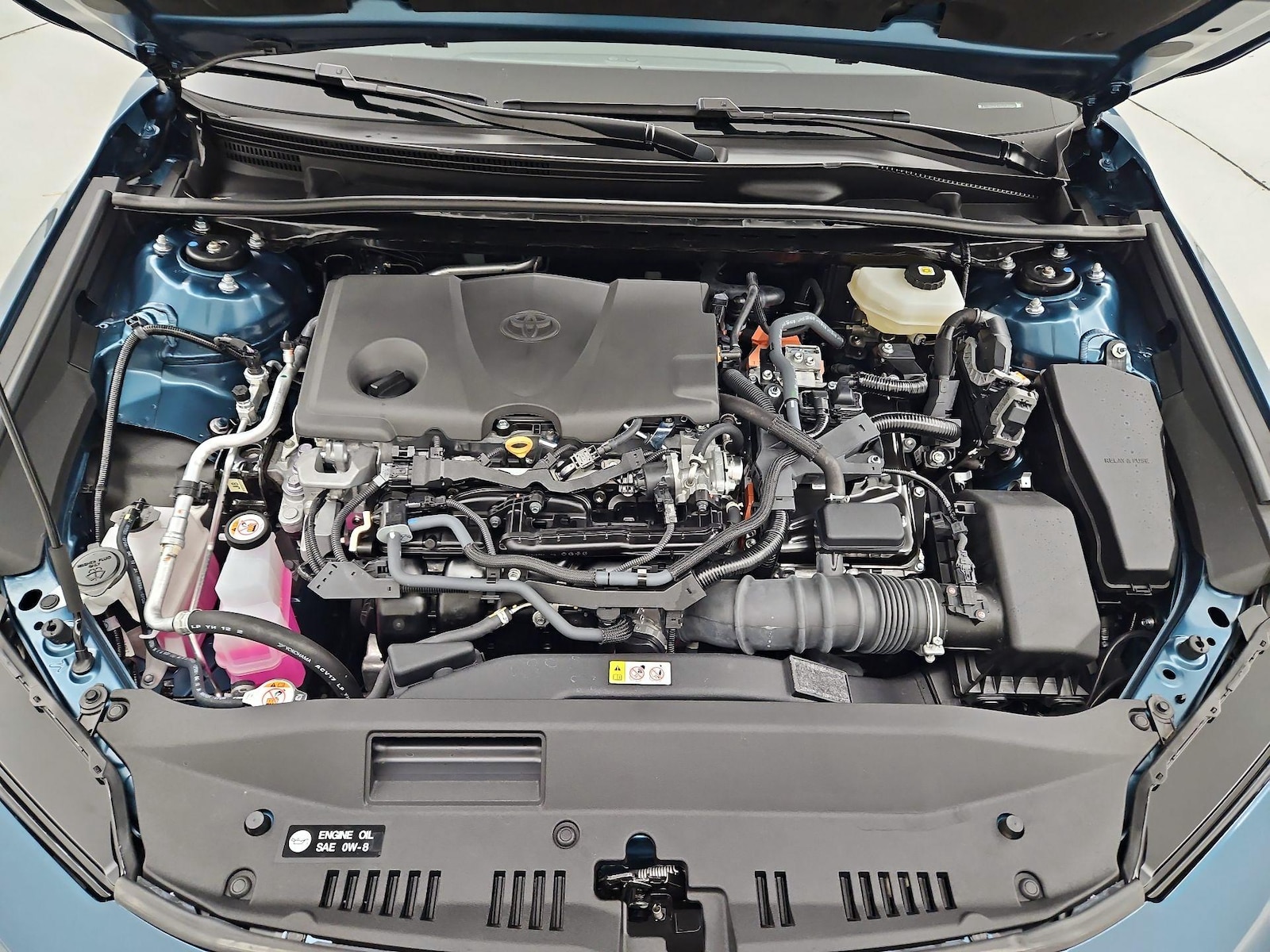 2025 Toyota Camry SE - Photo 23