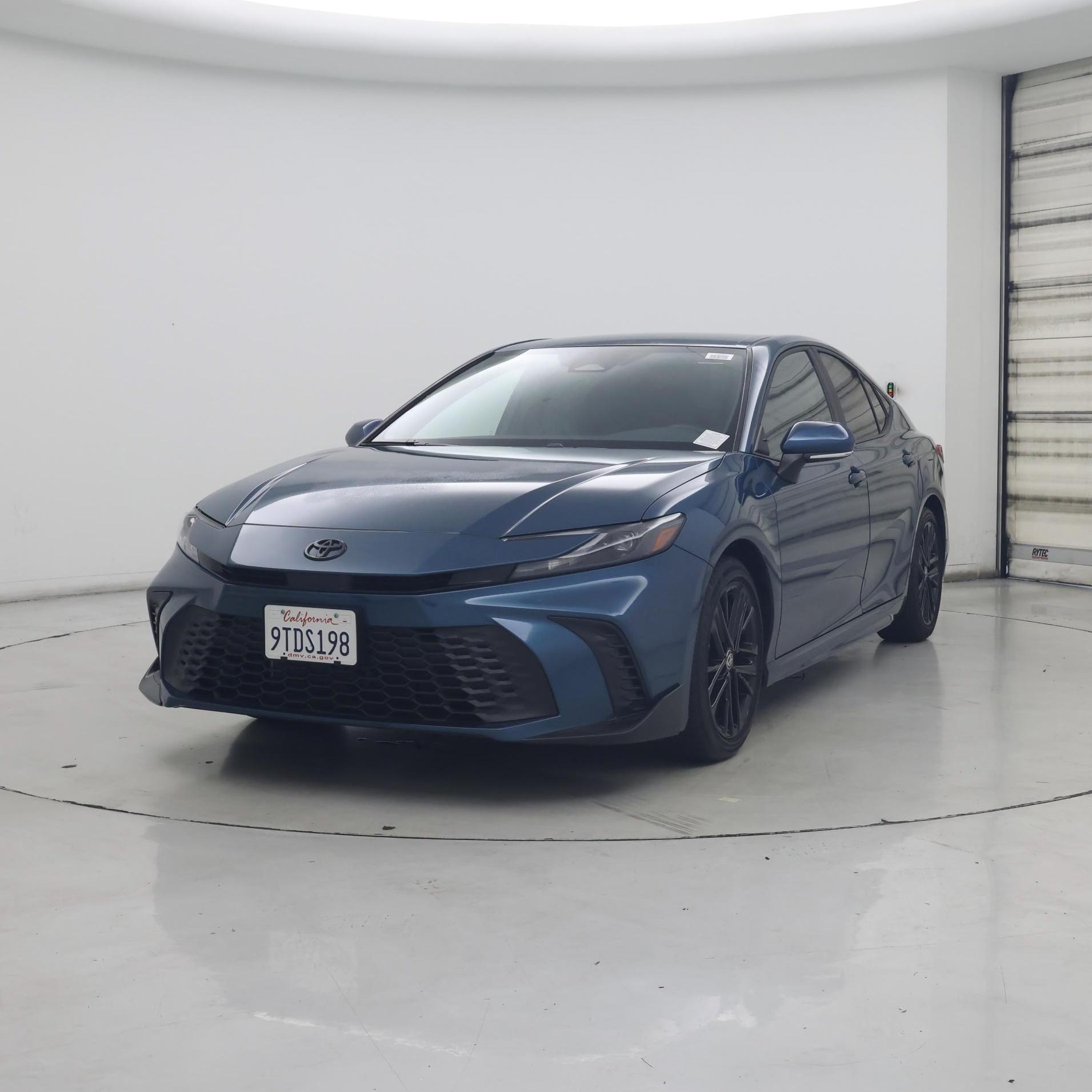 Thumbnail: 2025 Toyota Camry - 4