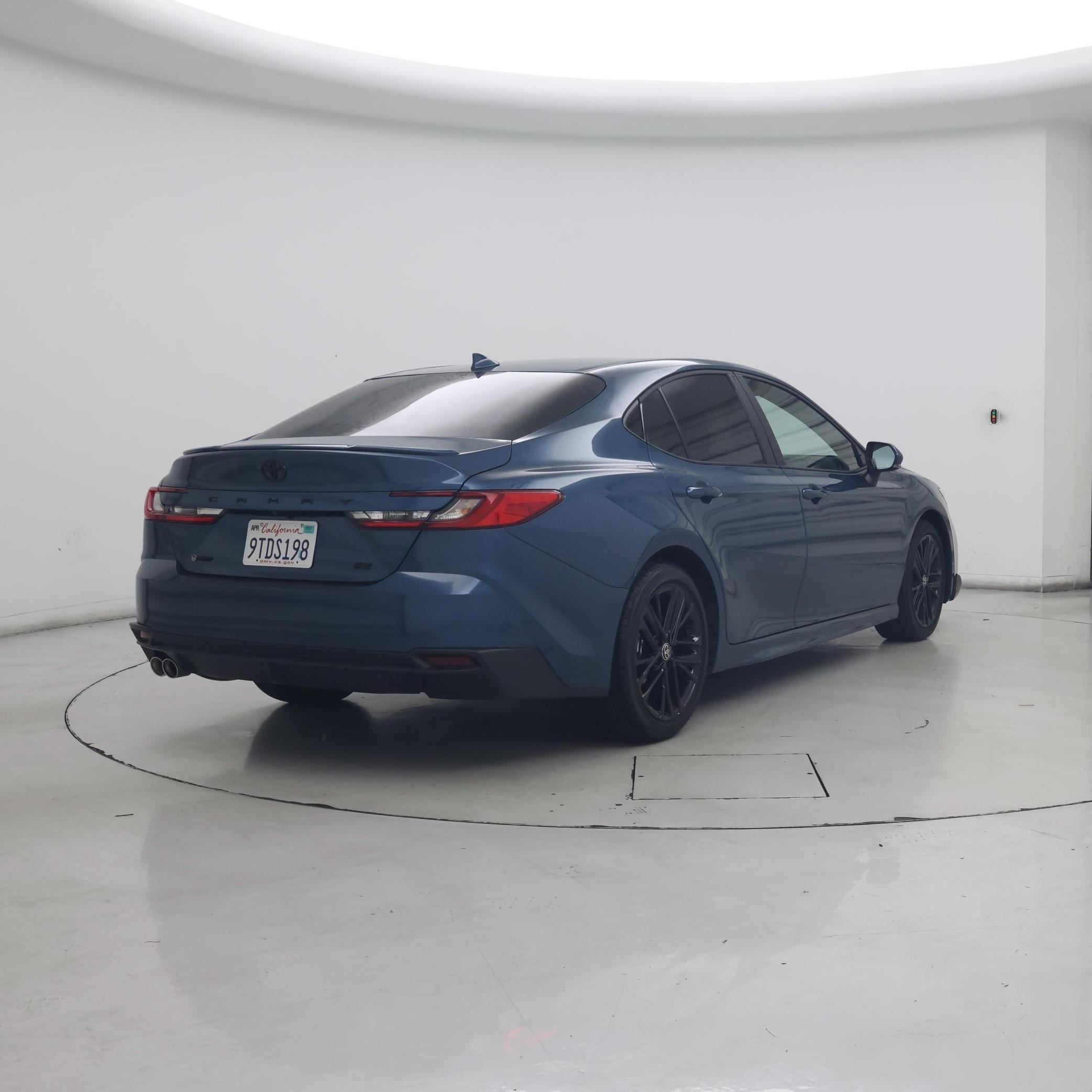 Thumbnail: 2025 Toyota Camry - 8