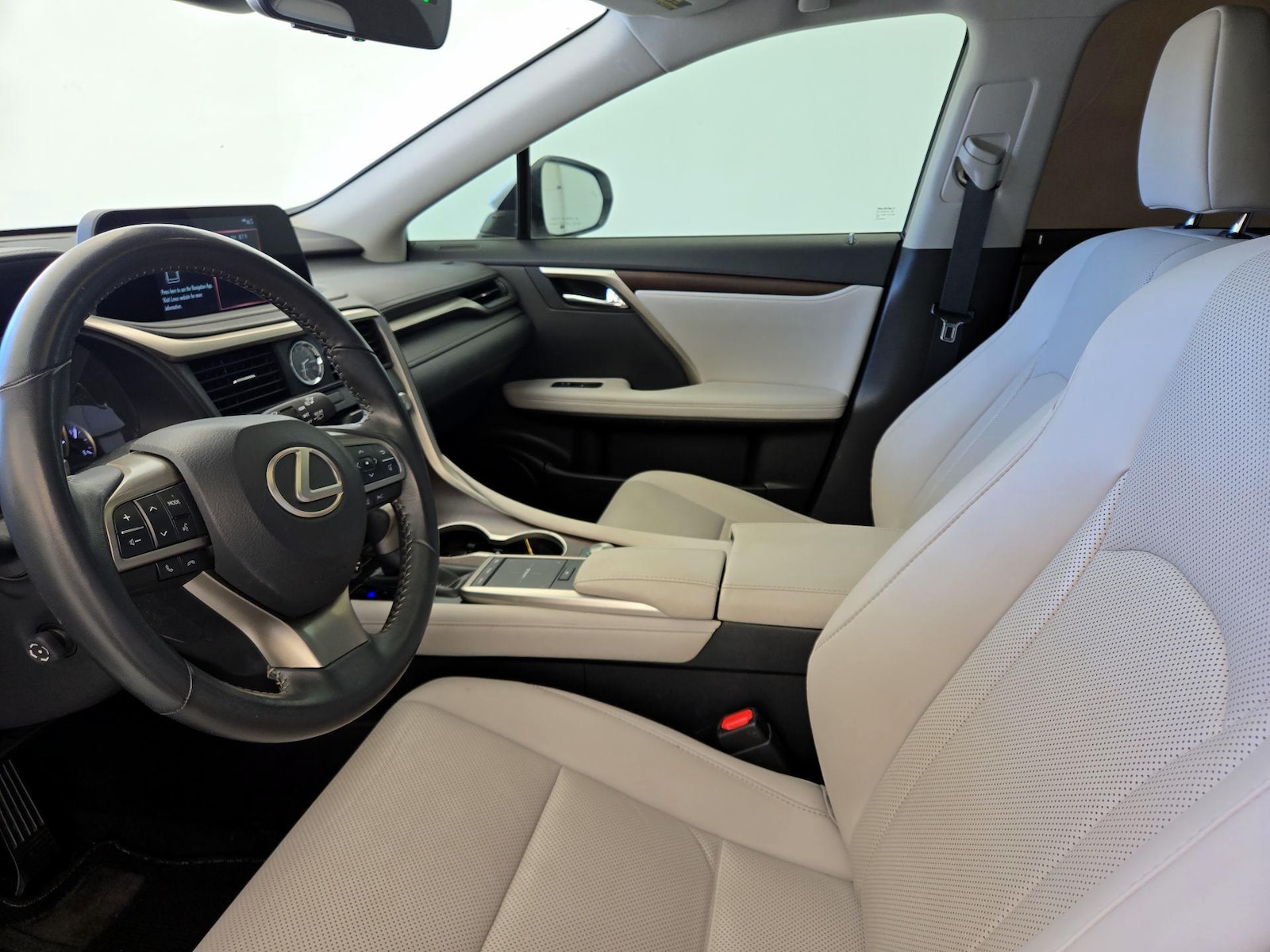 Power Seat(s) & Side Airbags