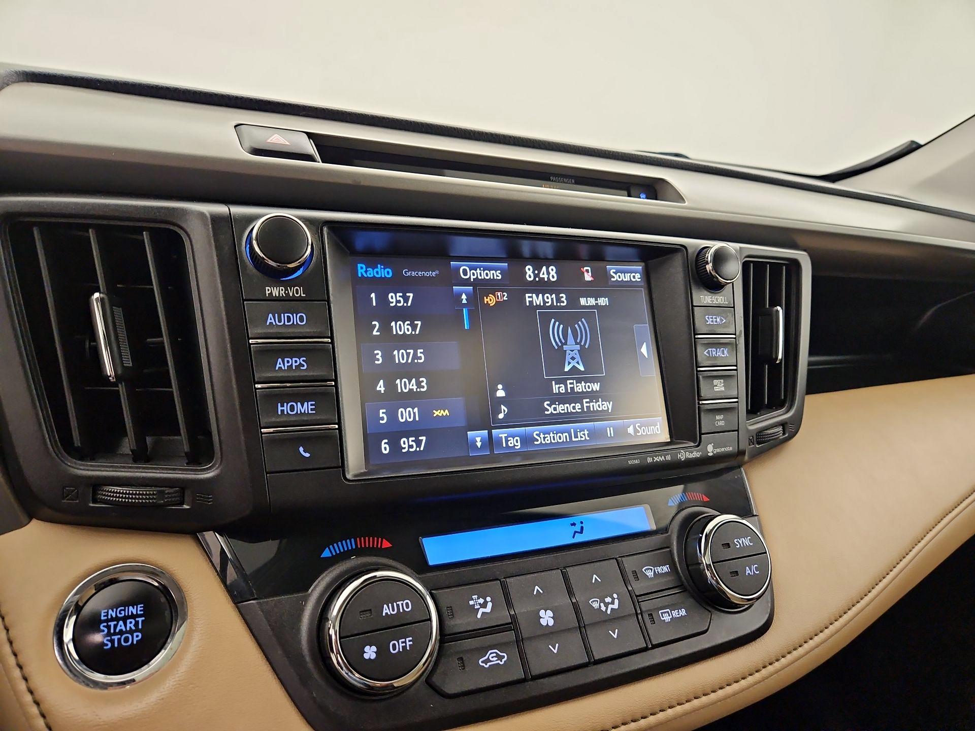 Thumbnail: 2016 Toyota RAV4 - 15