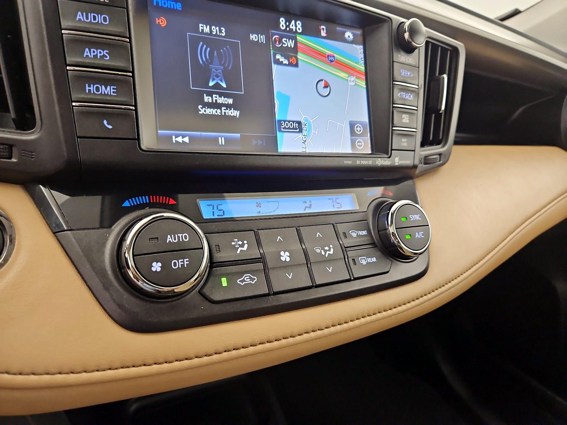 Thumbnail: 2016 Toyota RAV4 - 16