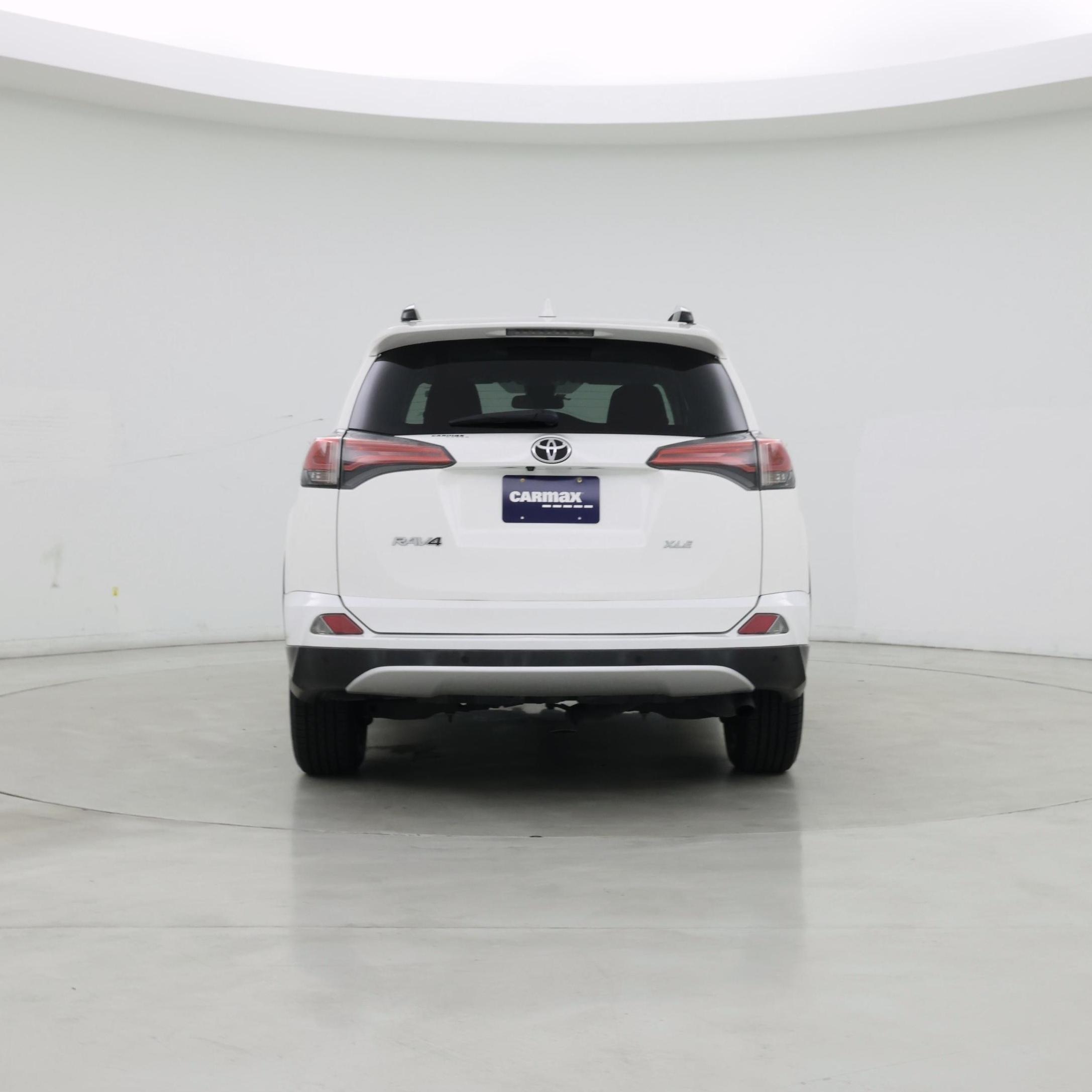 Thumbnail: 2016 Toyota RAV4 - 6