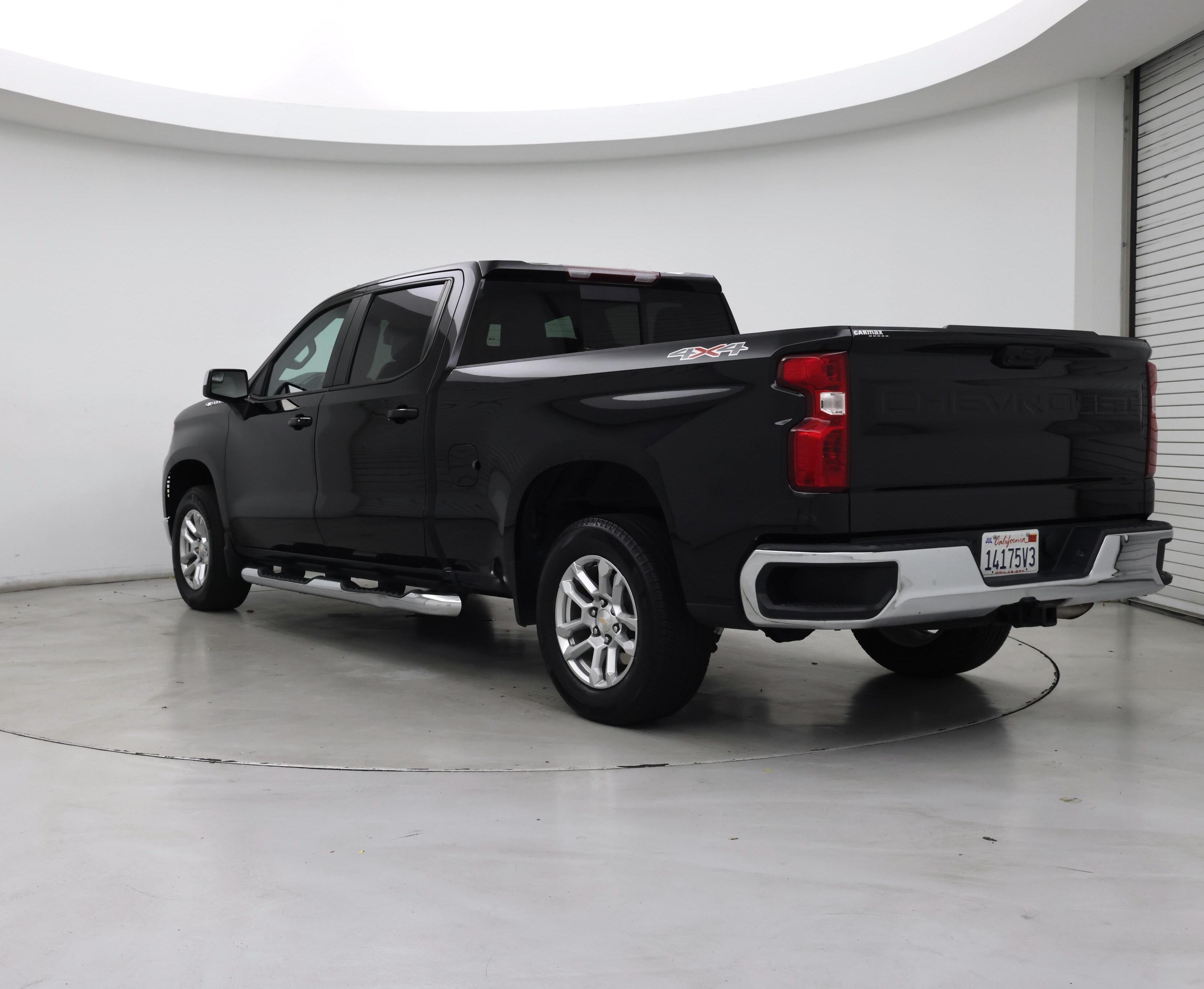 Thumbnail: 2023 Chevrolet Silverado 1500 - 2