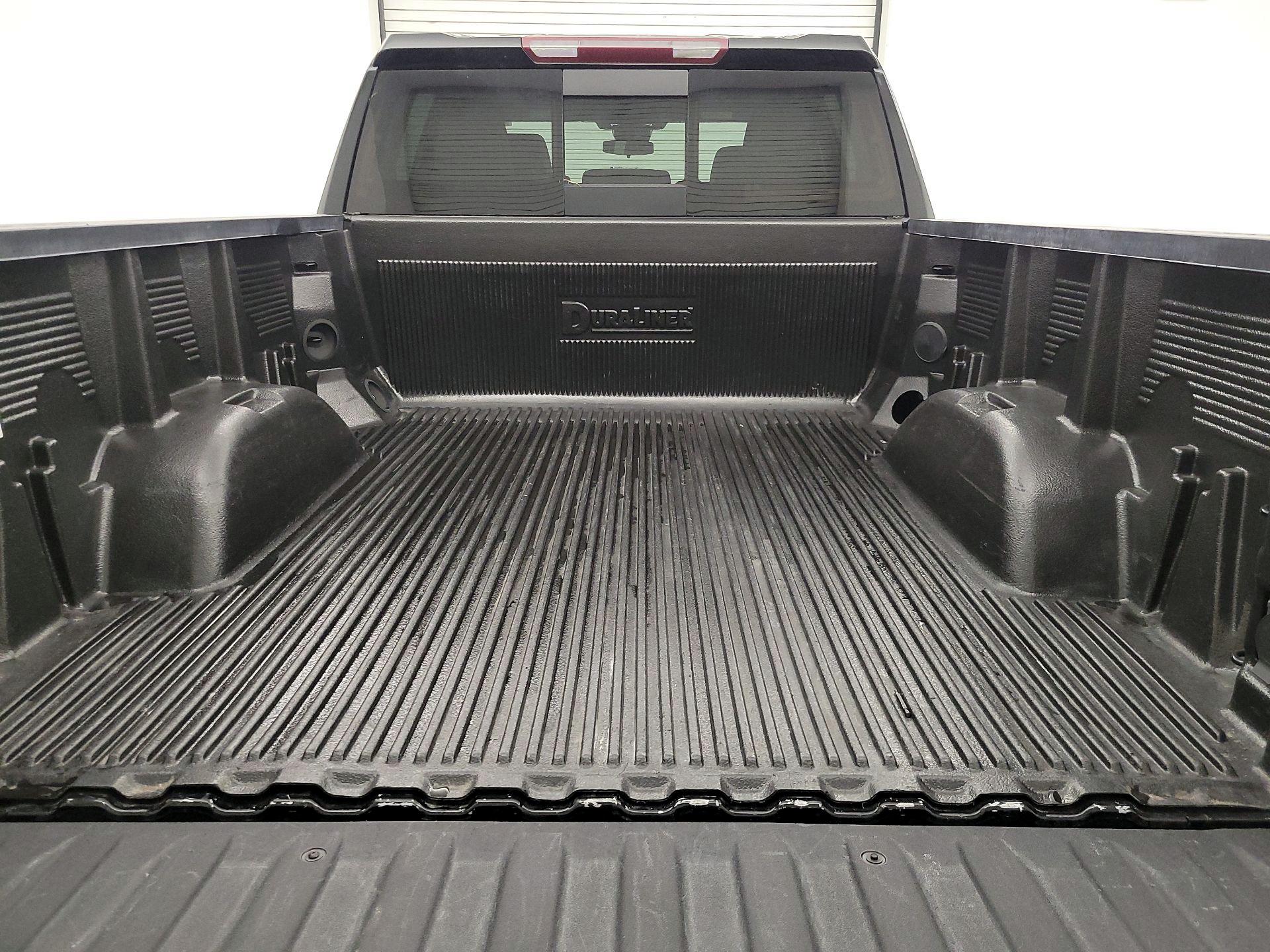 Thumbnail: 2023 Chevrolet Silverado 1500 - 20