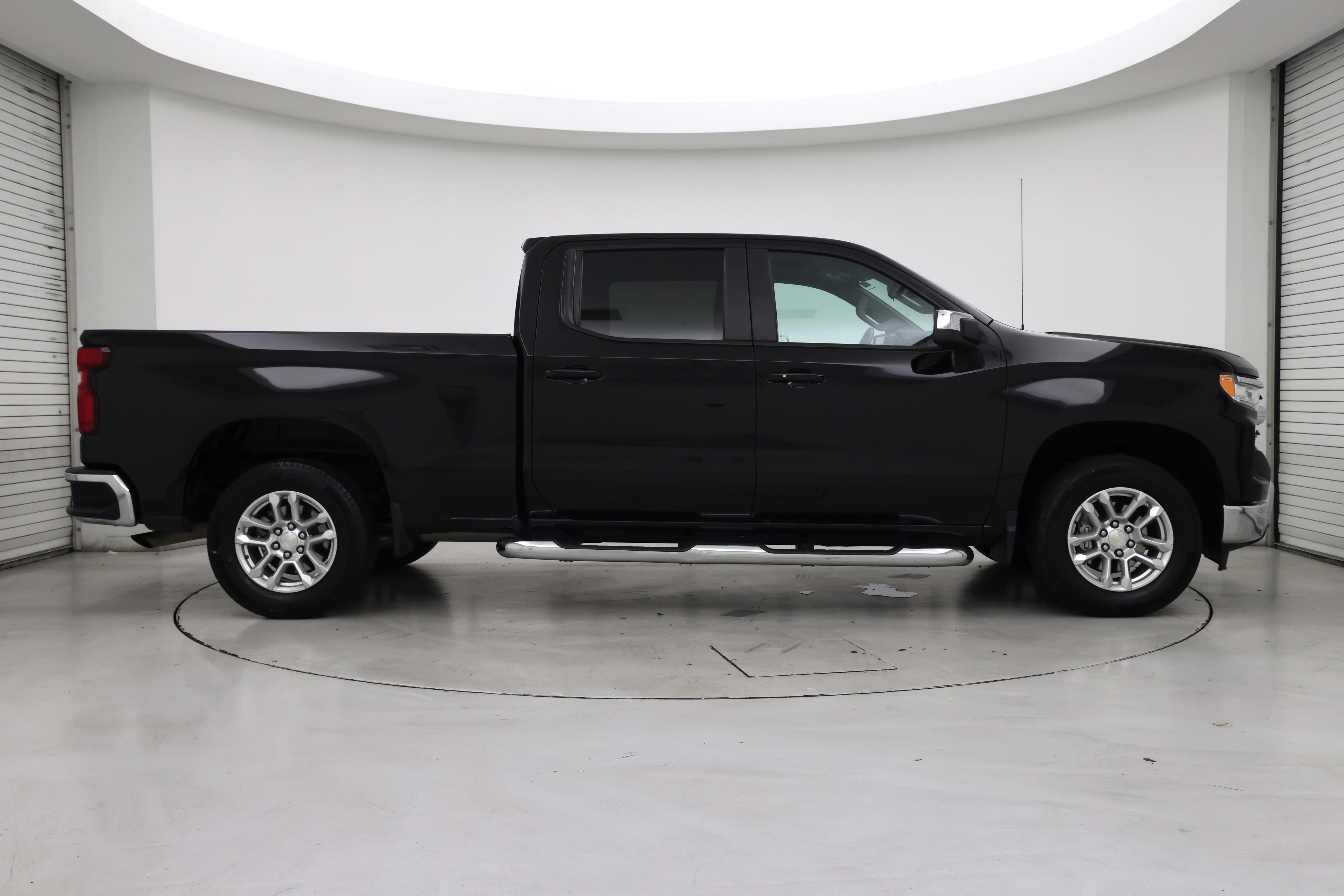 Thumbnail: 2023 Chevrolet Silverado 1500 - 7