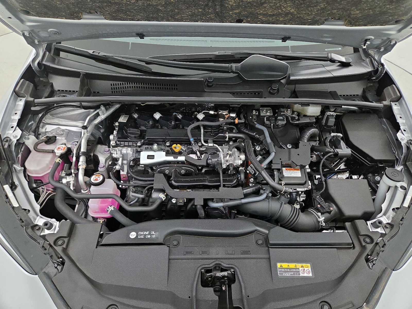 2024 Toyota Prius Limited - Photo 24