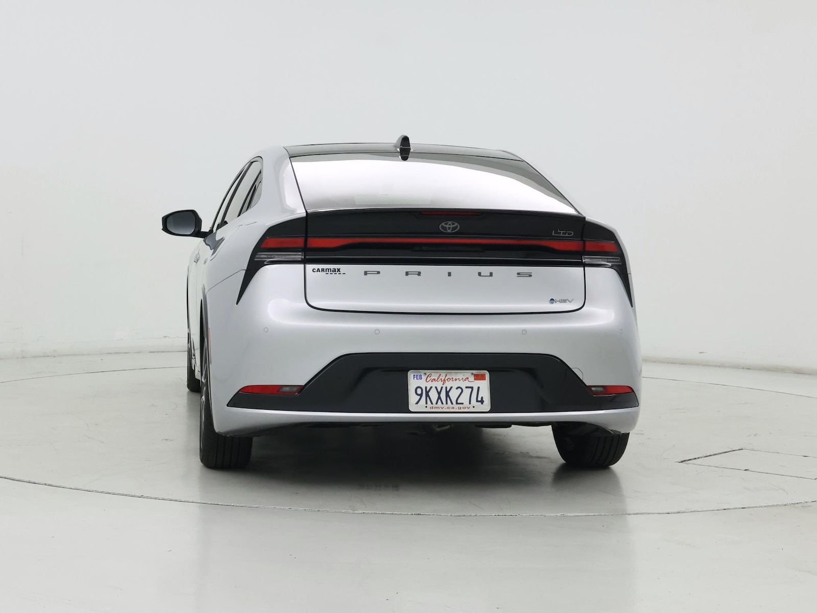 2024 Toyota Prius Limited - Photo 7