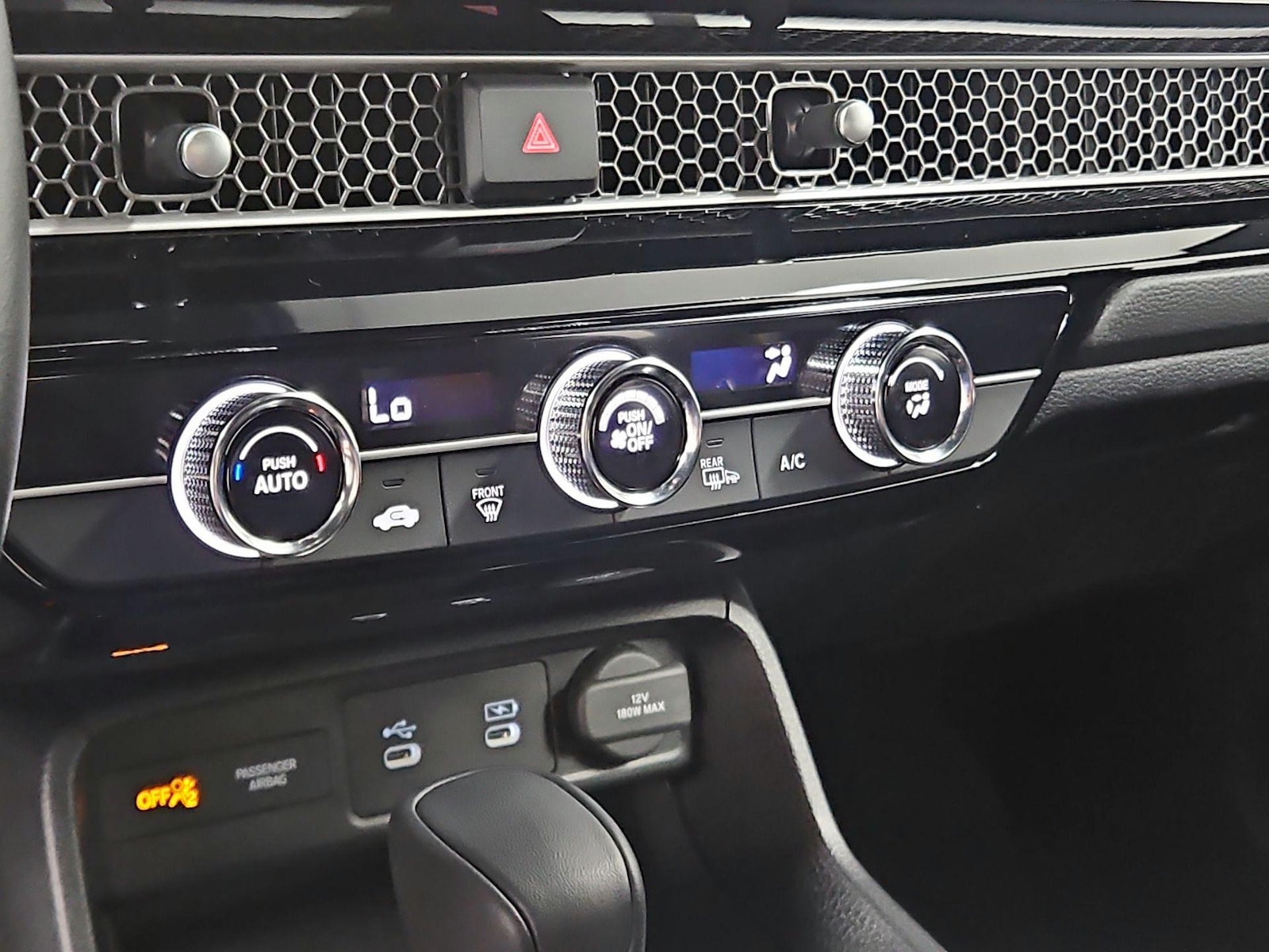 2025 Honda Civic Sport - Photo 17