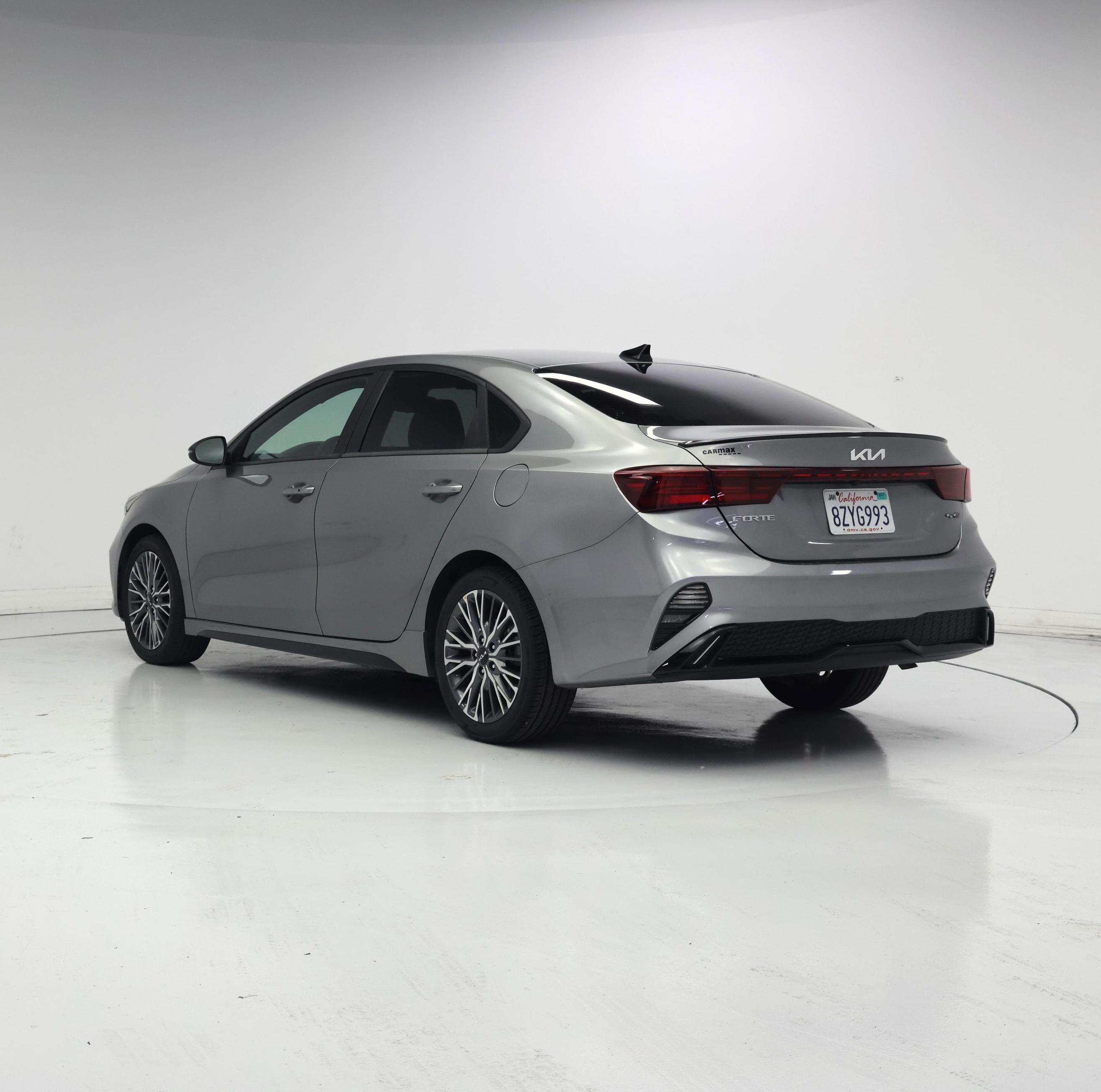Thumbnail: 2022 Kia Forte - 2