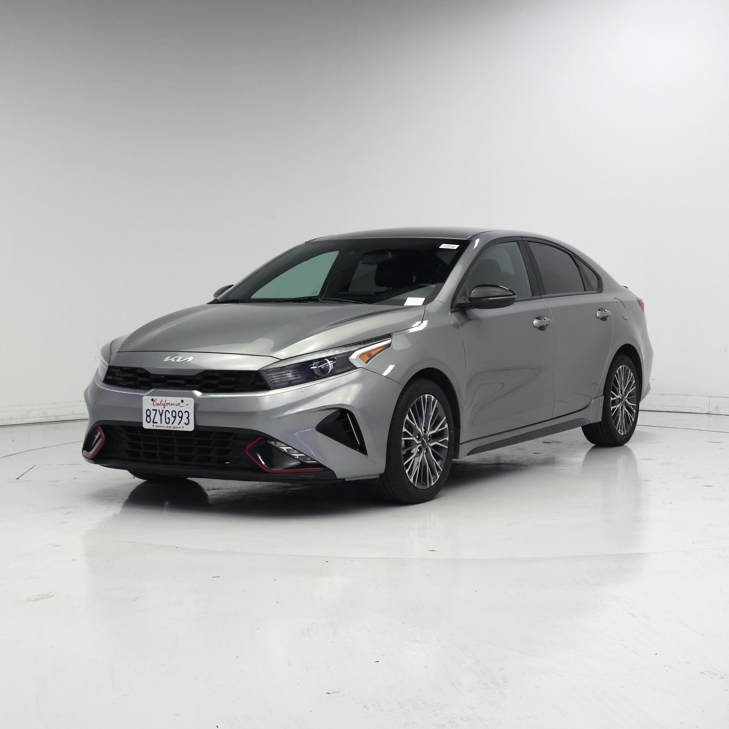 Thumbnail: 2022 Kia Forte - 4