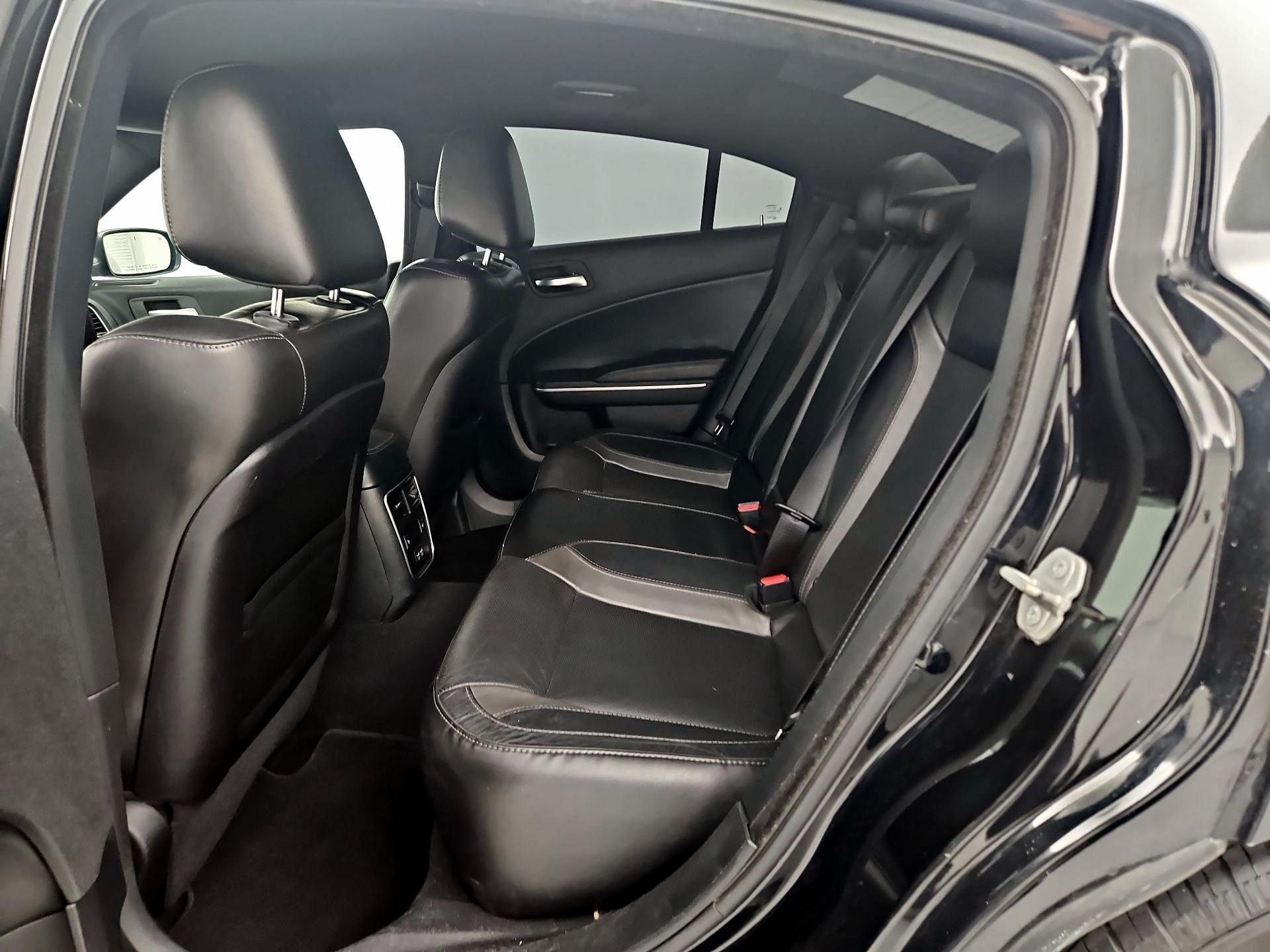 Thumbnail: 2020 Dodge Charger - 19
