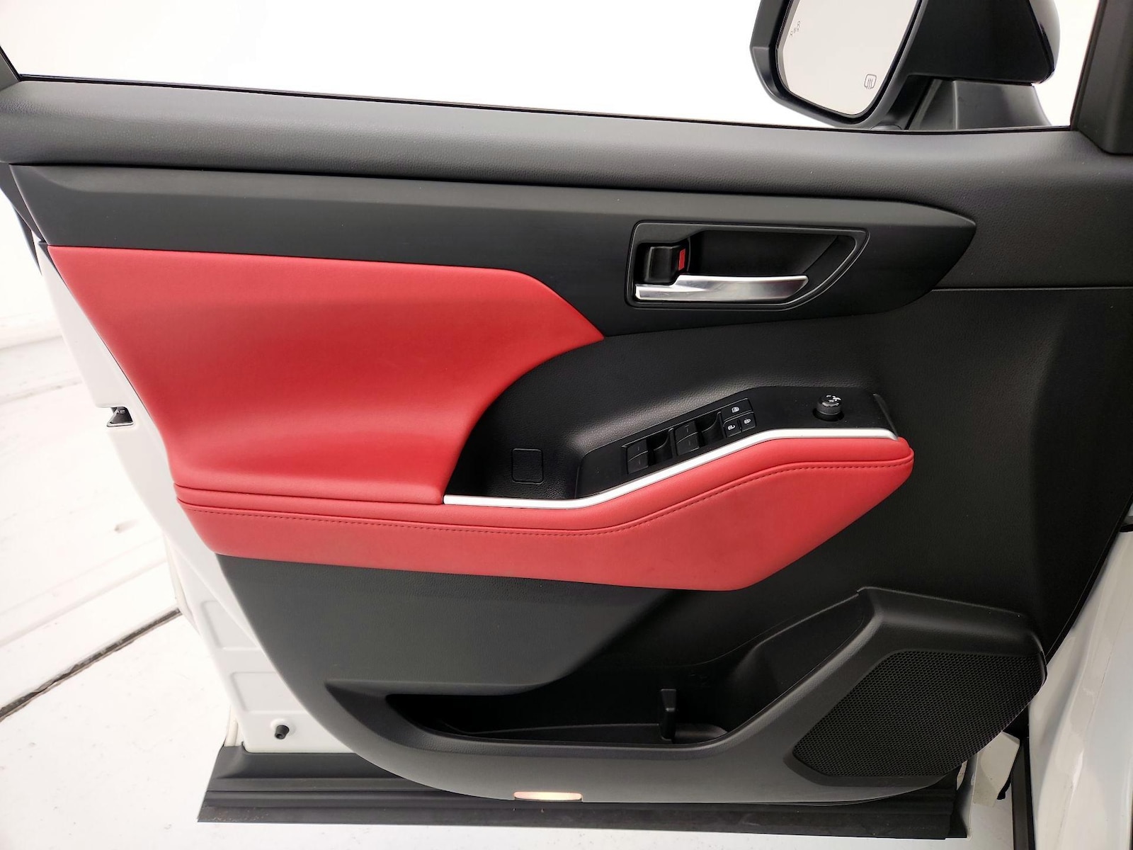 2021 Toyota Highlander XSE - Photo 13