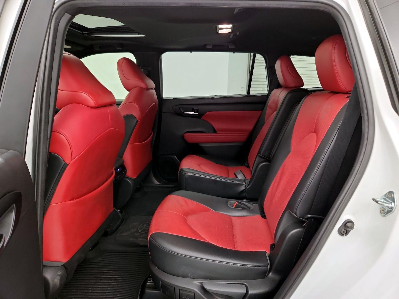 2021 Toyota Highlander XSE - Photo 21