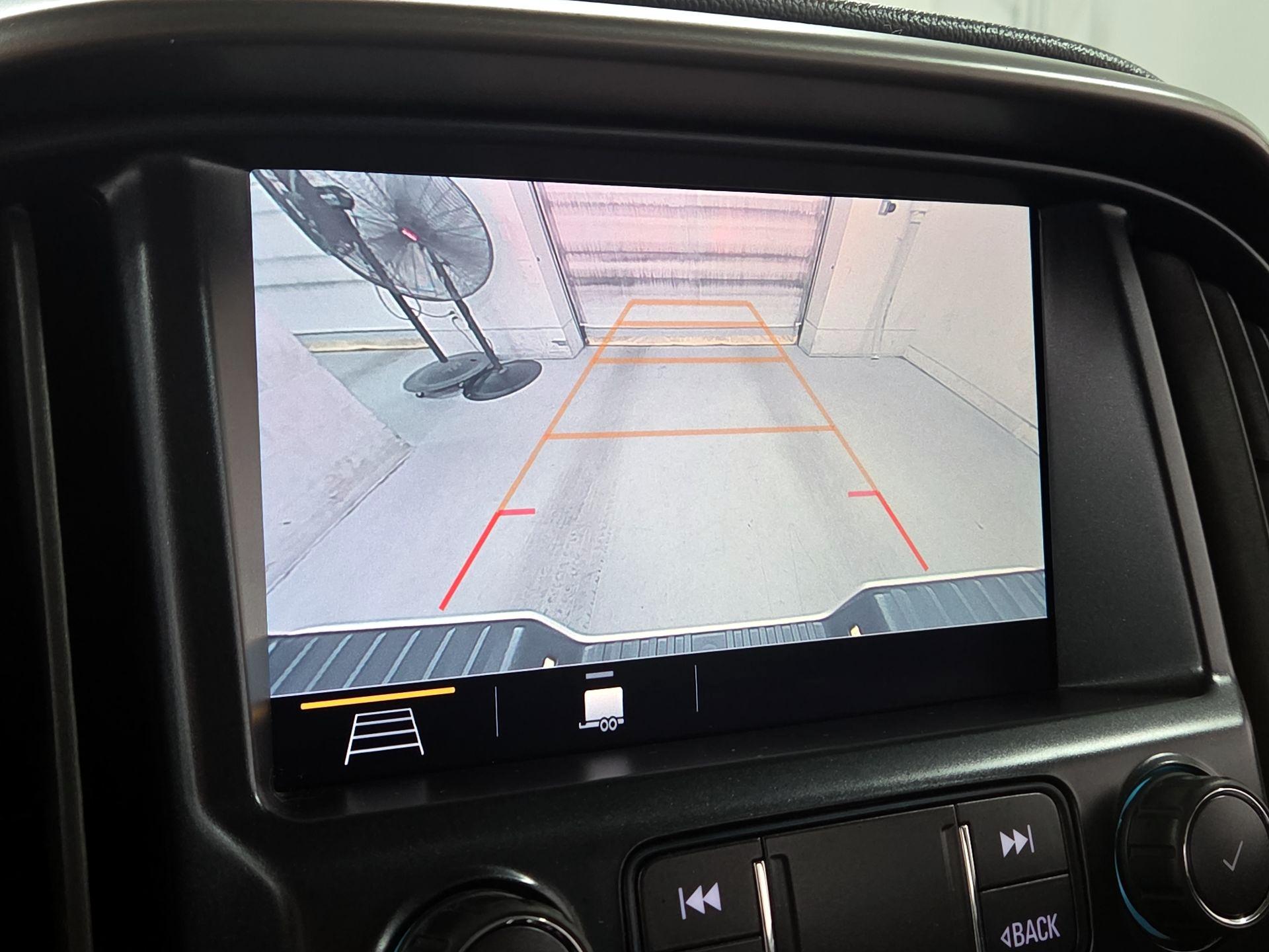 Thumbnail: 2021 Chevrolet Colorado - 14