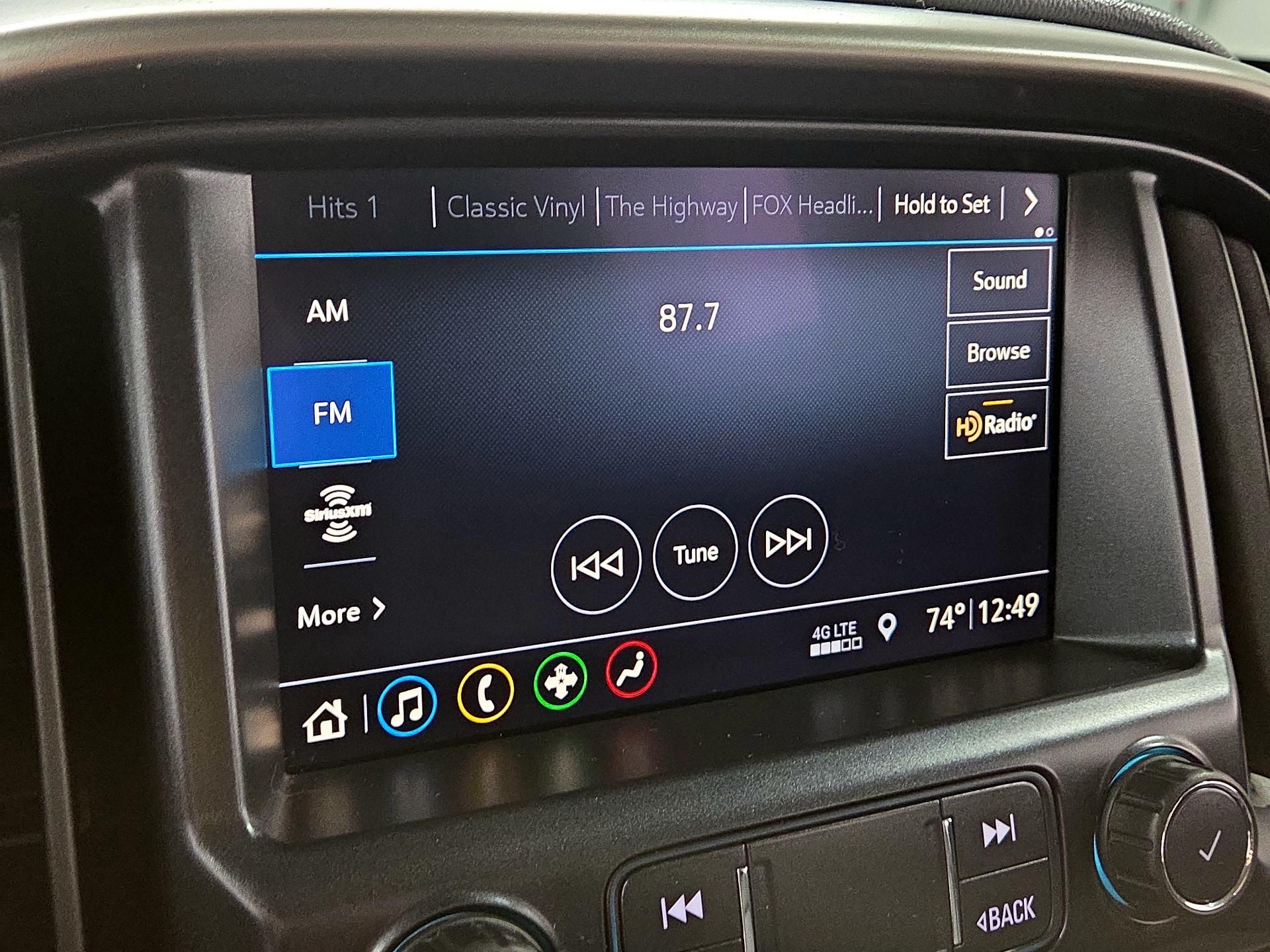 Thumbnail: 2021 Chevrolet Colorado - 15