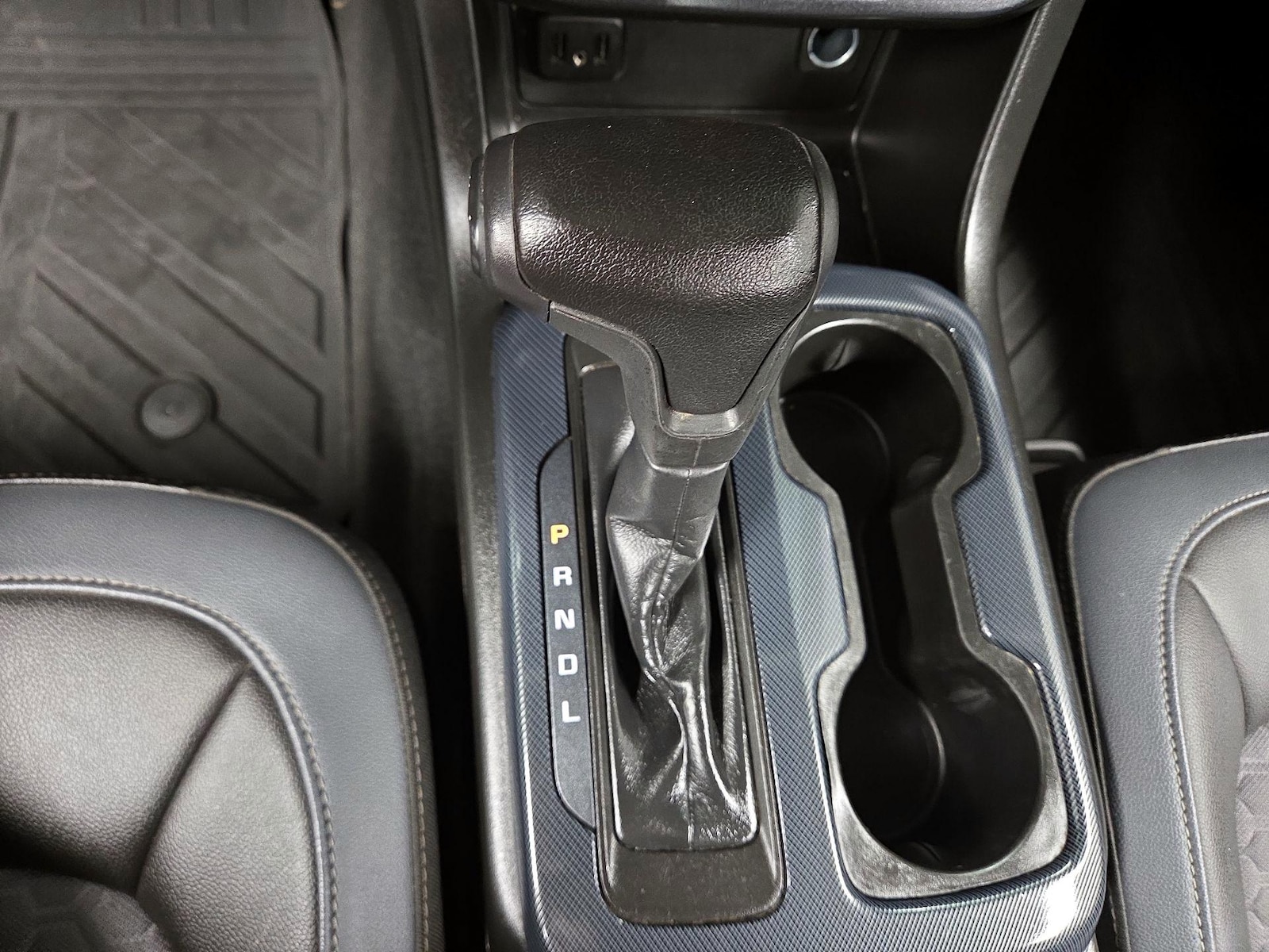 2021 Chevrolet Colorado Z71 - Photo 18
