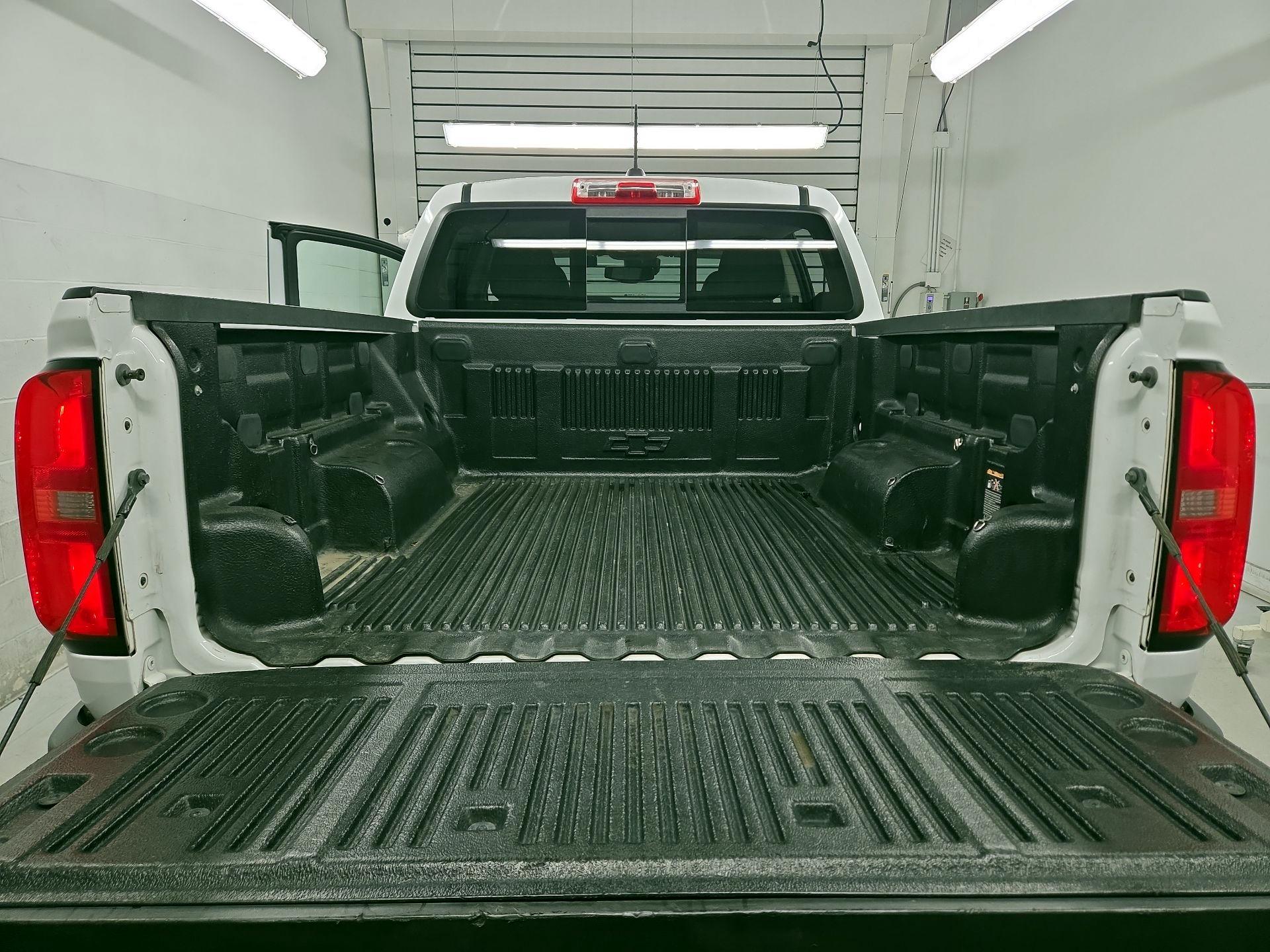Thumbnail: 2021 Chevrolet Colorado - 20