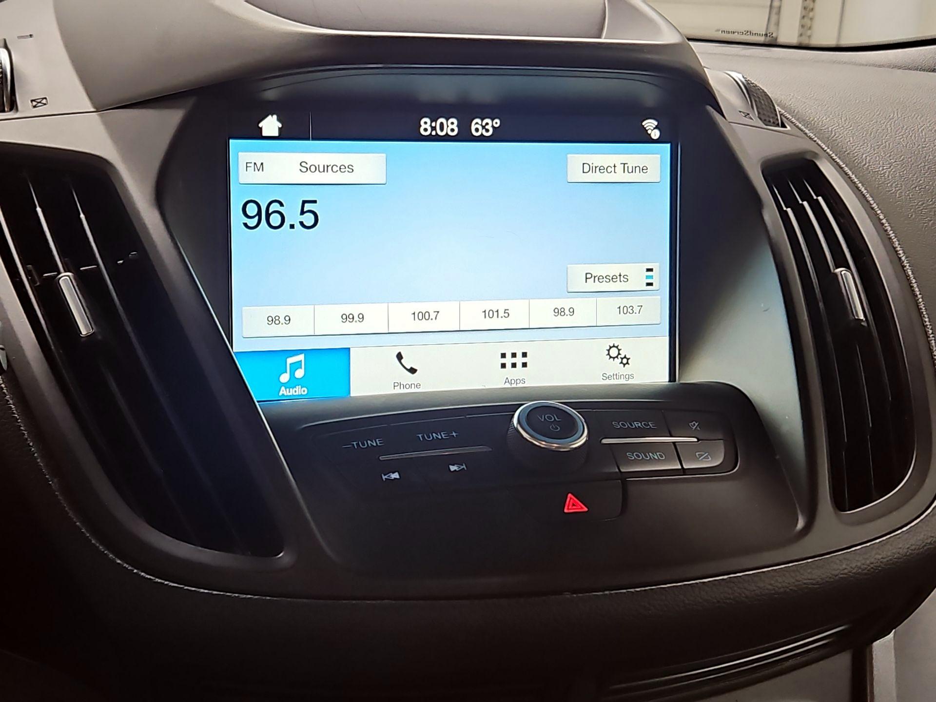Thumbnail: 2019 Ford Escape - 15