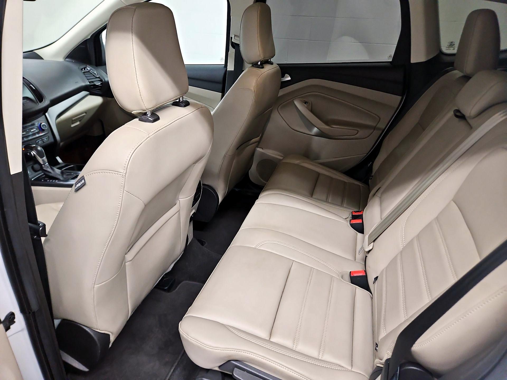 Thumbnail: 2019 Ford Escape - 19