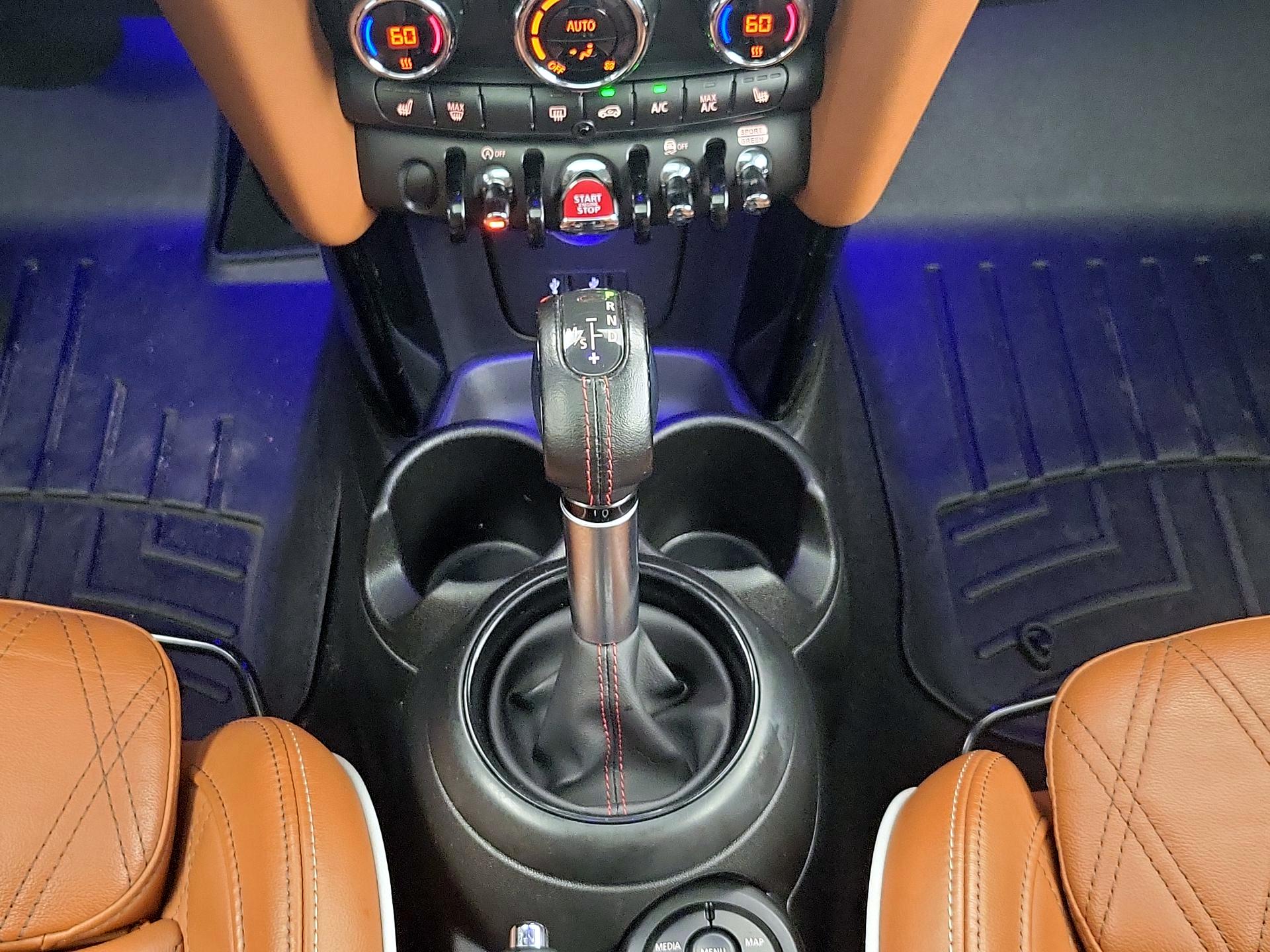 Thumbnail: 2019 MINI Cooper Hardtop - 18