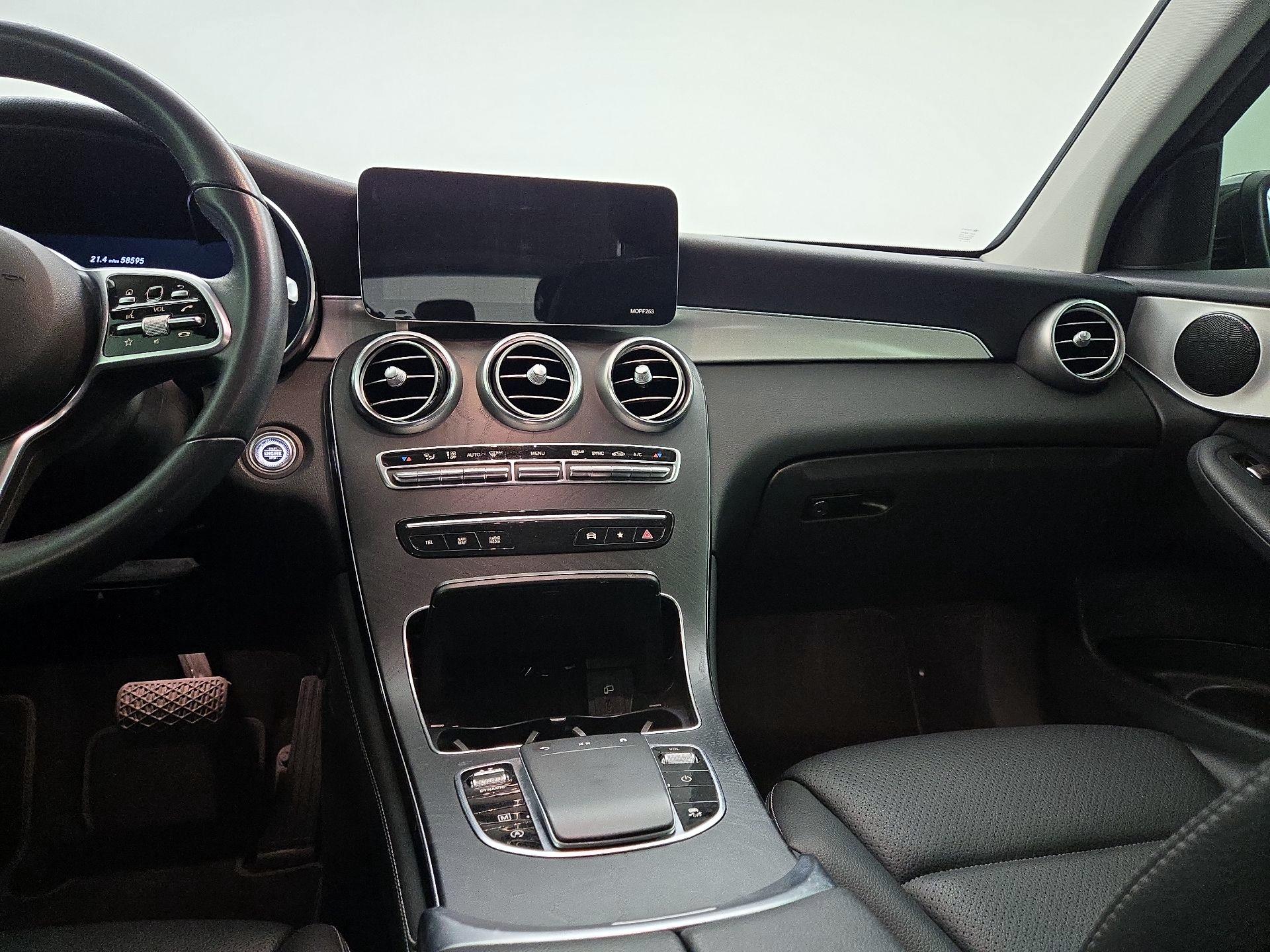 Thumbnail: 2020 Mercedes-Benz GLC - 9