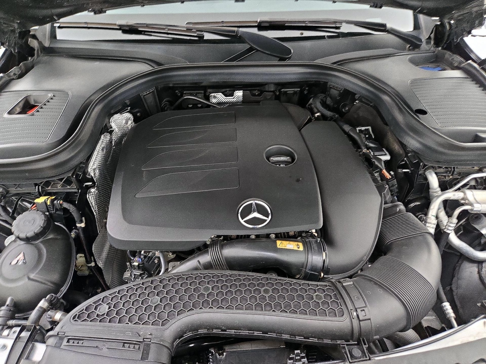 2020 Mercedes-Benz GLC GLC300 - Photo 22