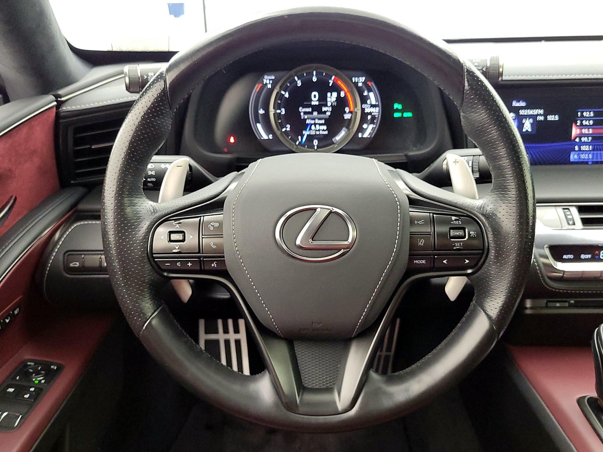 Thumbnail: 2018 Lexus LC - 10