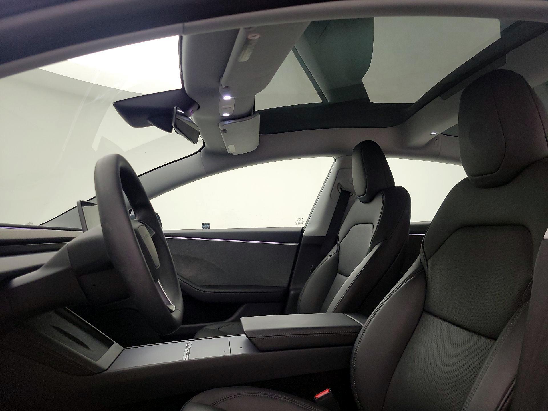 Thumbnail: 2025 Tesla Model 3 - 18