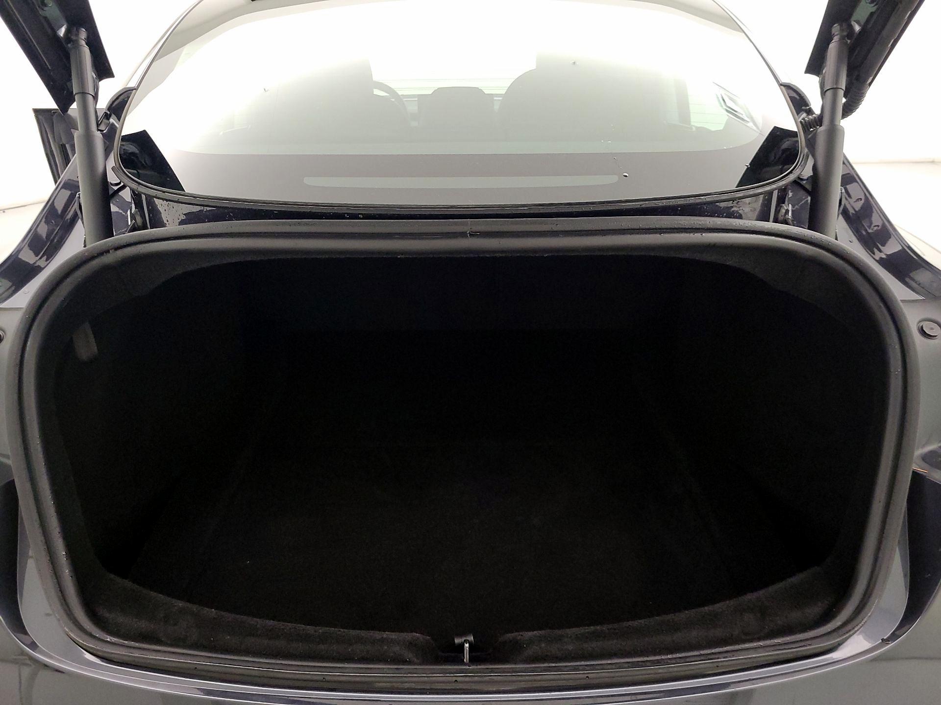Thumbnail: 2025 Tesla Model 3 - 20