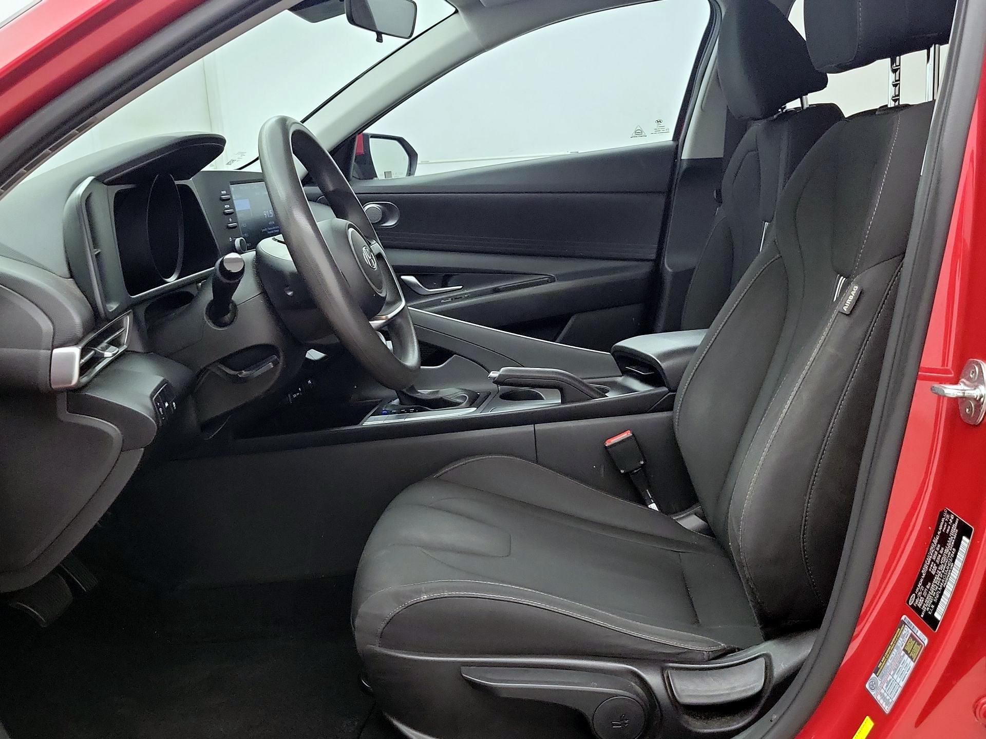 Thumbnail: 2021 Hyundai Elantra - 11