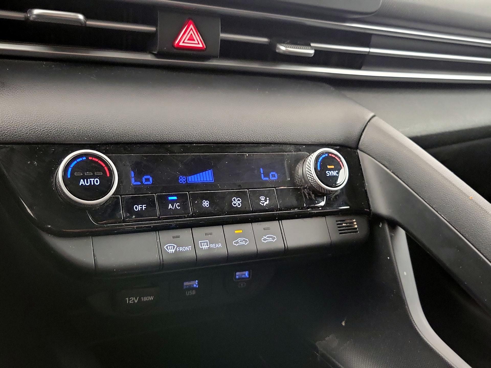 Thumbnail: 2021 Hyundai Elantra - 16