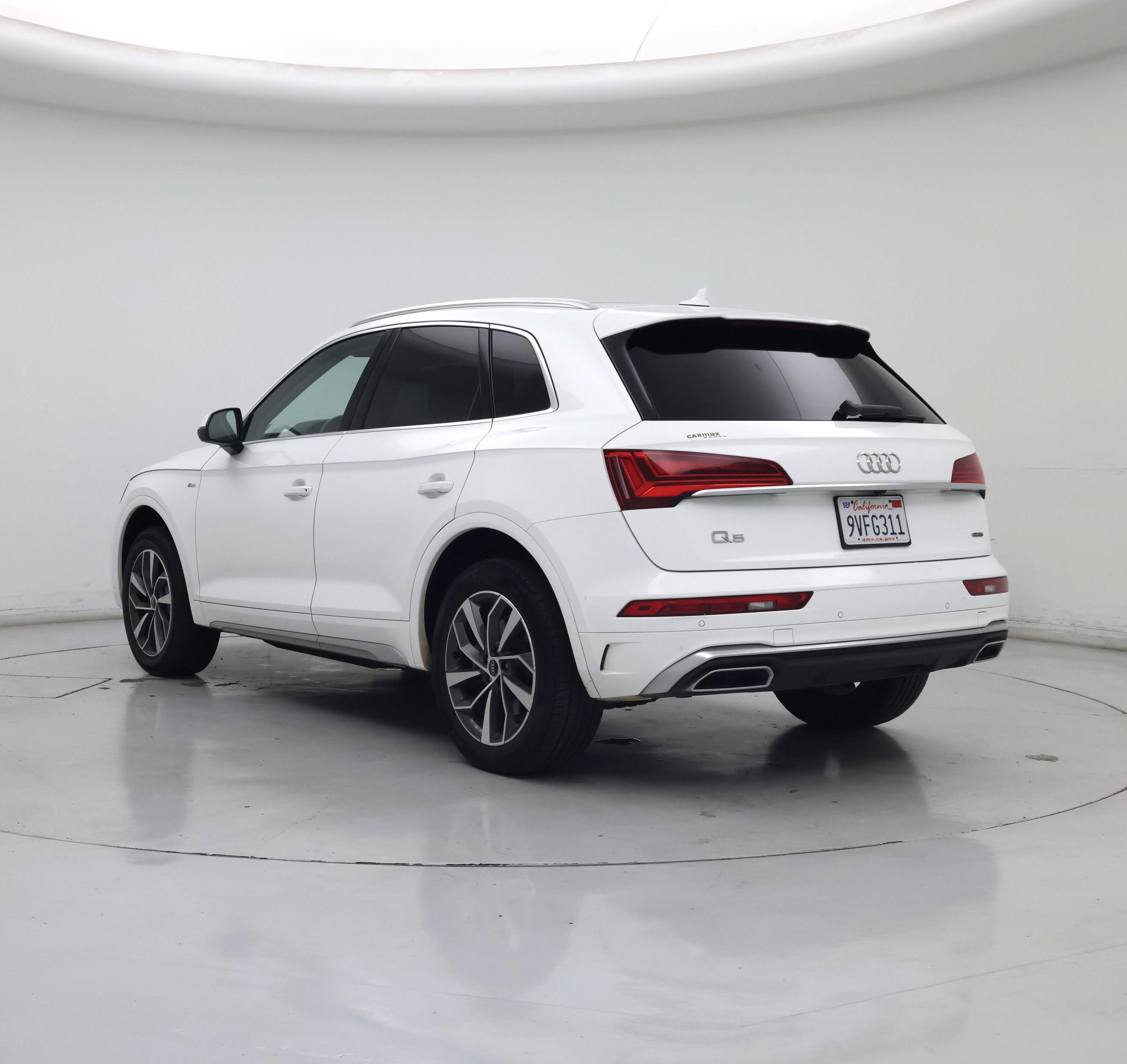 Thumbnail: 2023 Audi Q5 - 2