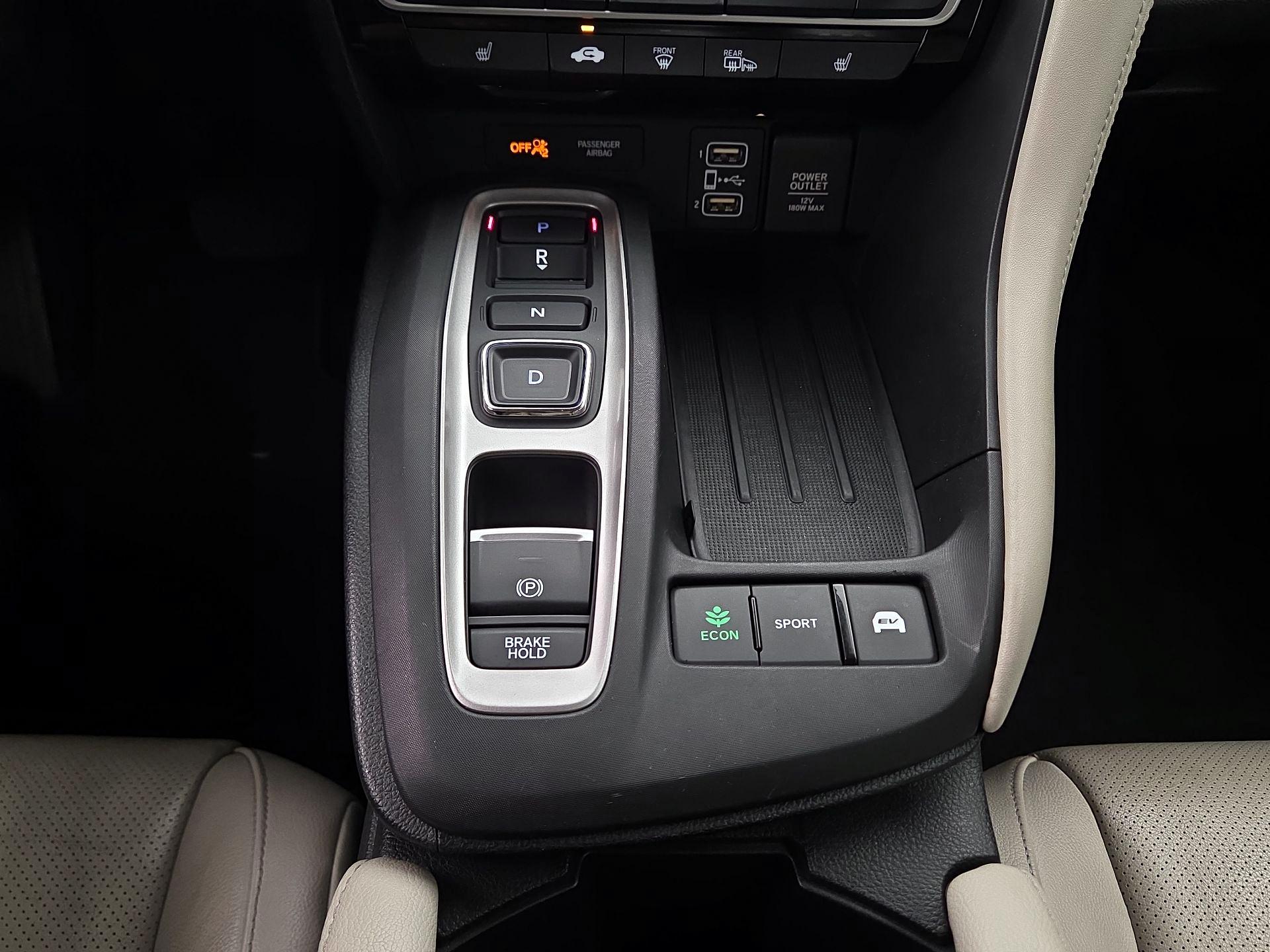 Thumbnail: 2019 Honda Insight - 18