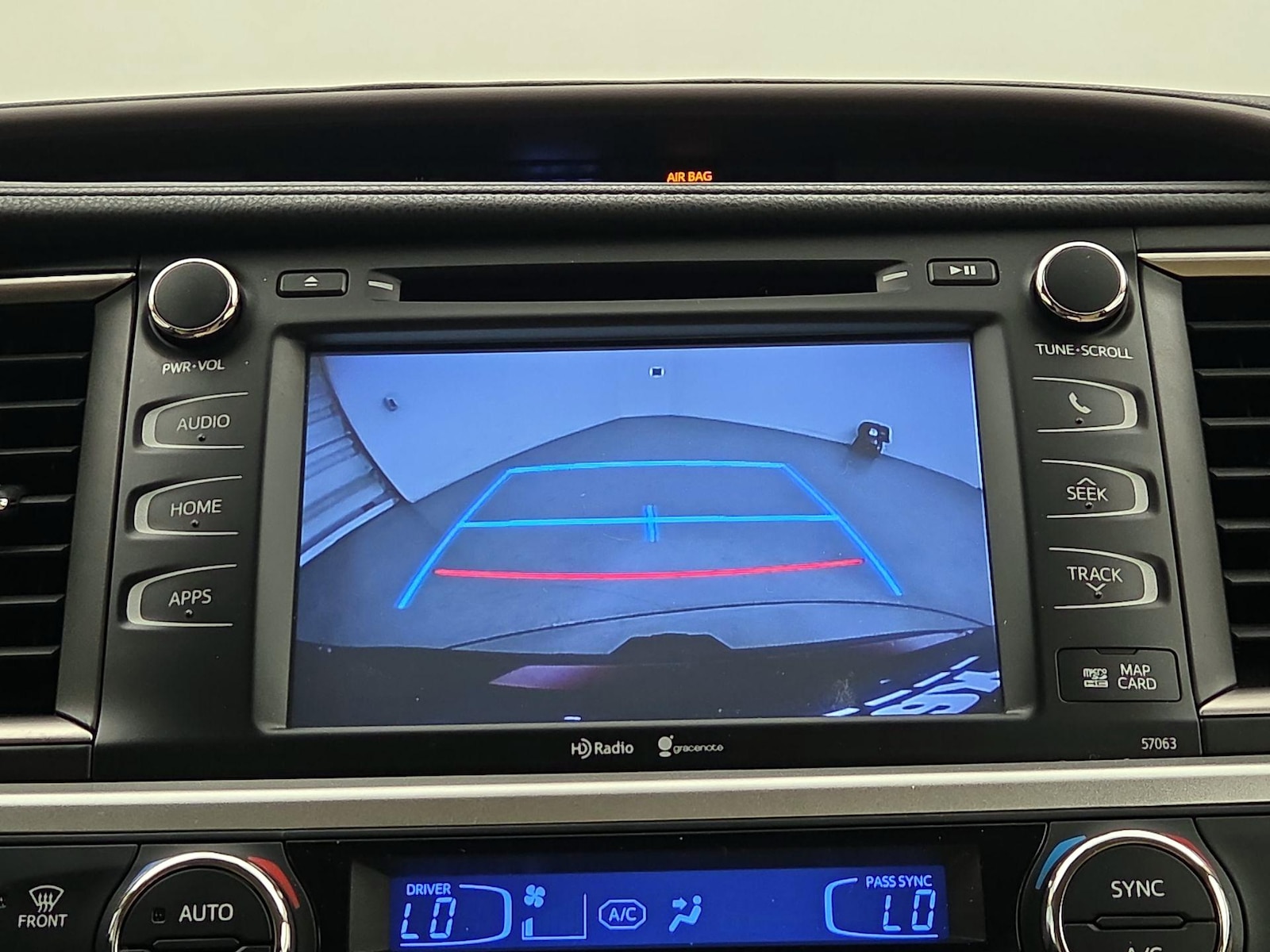 2015 Toyota Highlander XLE - Photo 16