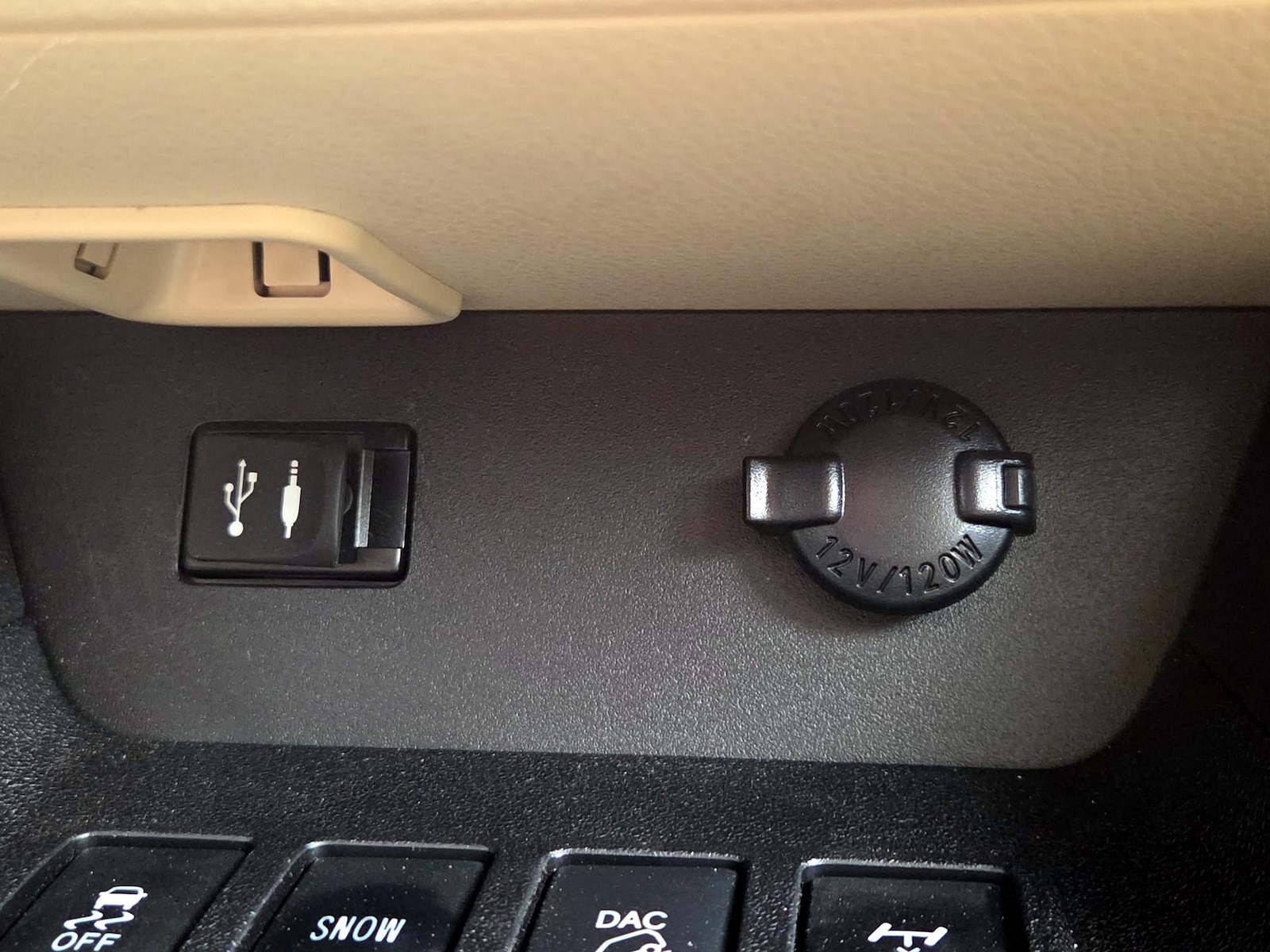 2015 Toyota Highlander XLE - Photo 20