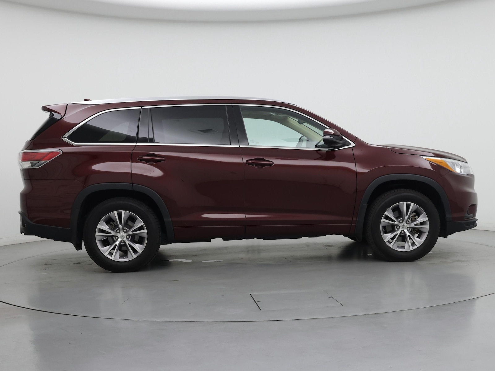 2015 Toyota Highlander XLE - Photo 8