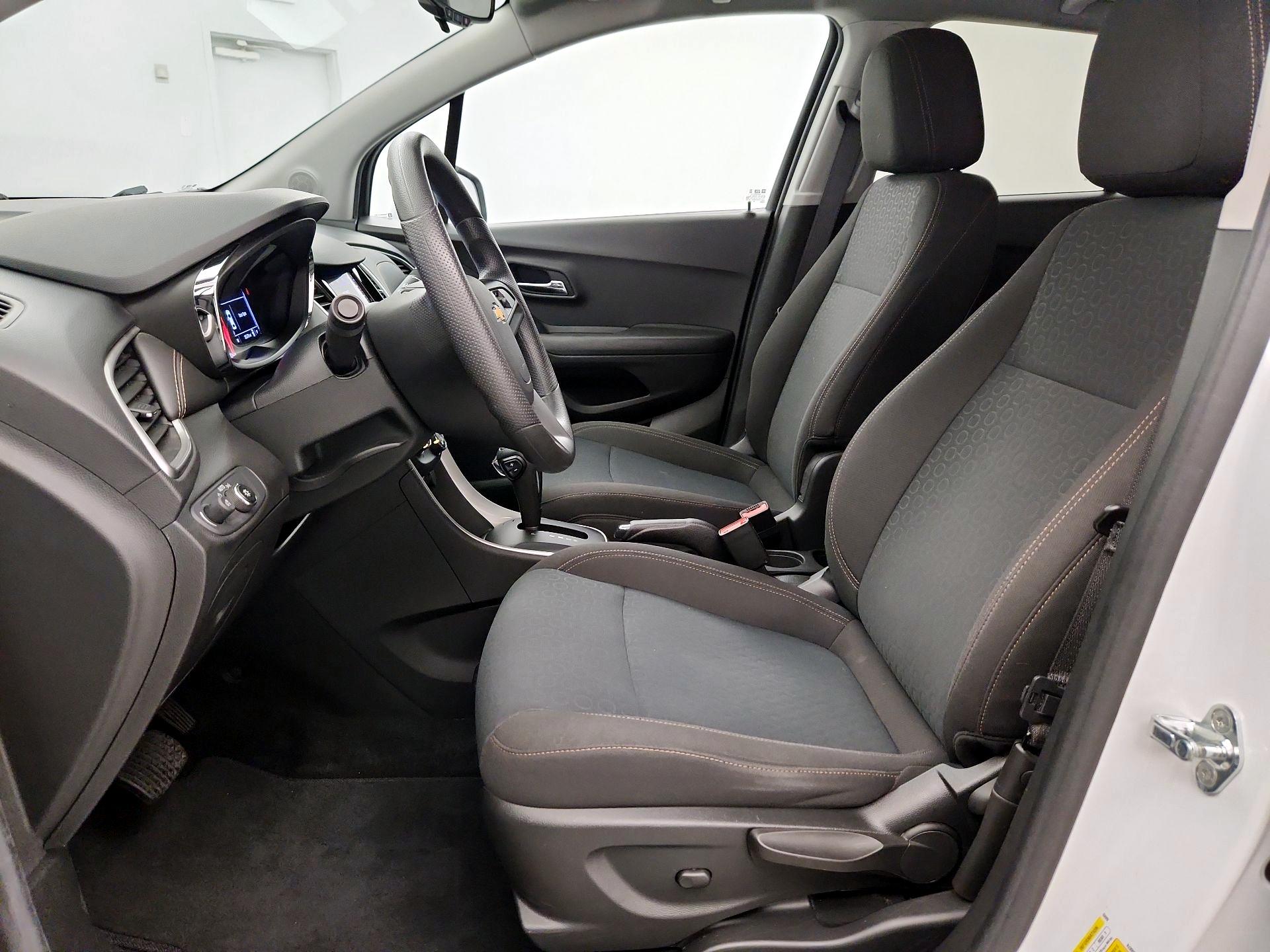 Thumbnail: 2020 Chevrolet Trax - 11