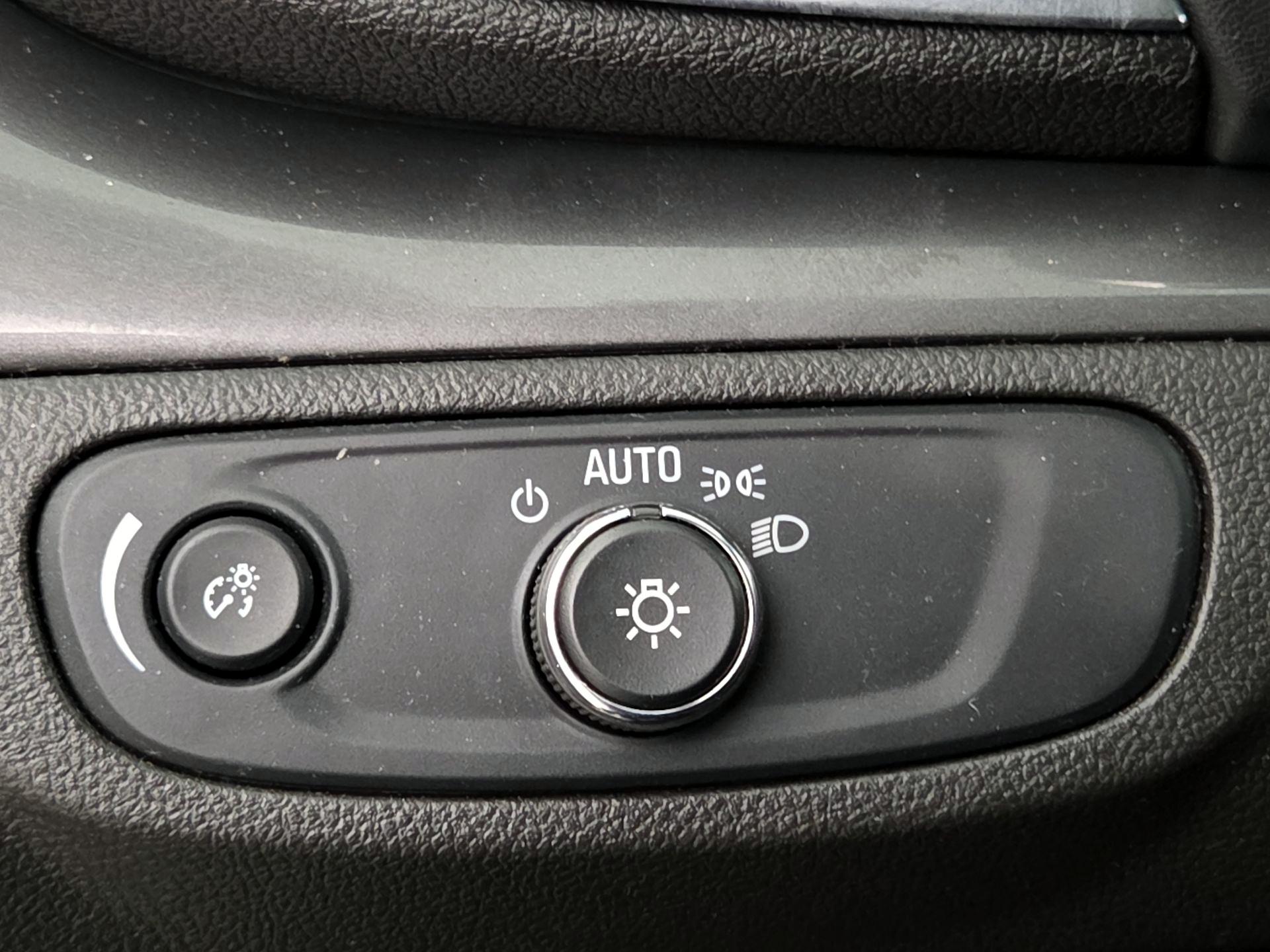 Thumbnail: 2017 Buick Encore - 13