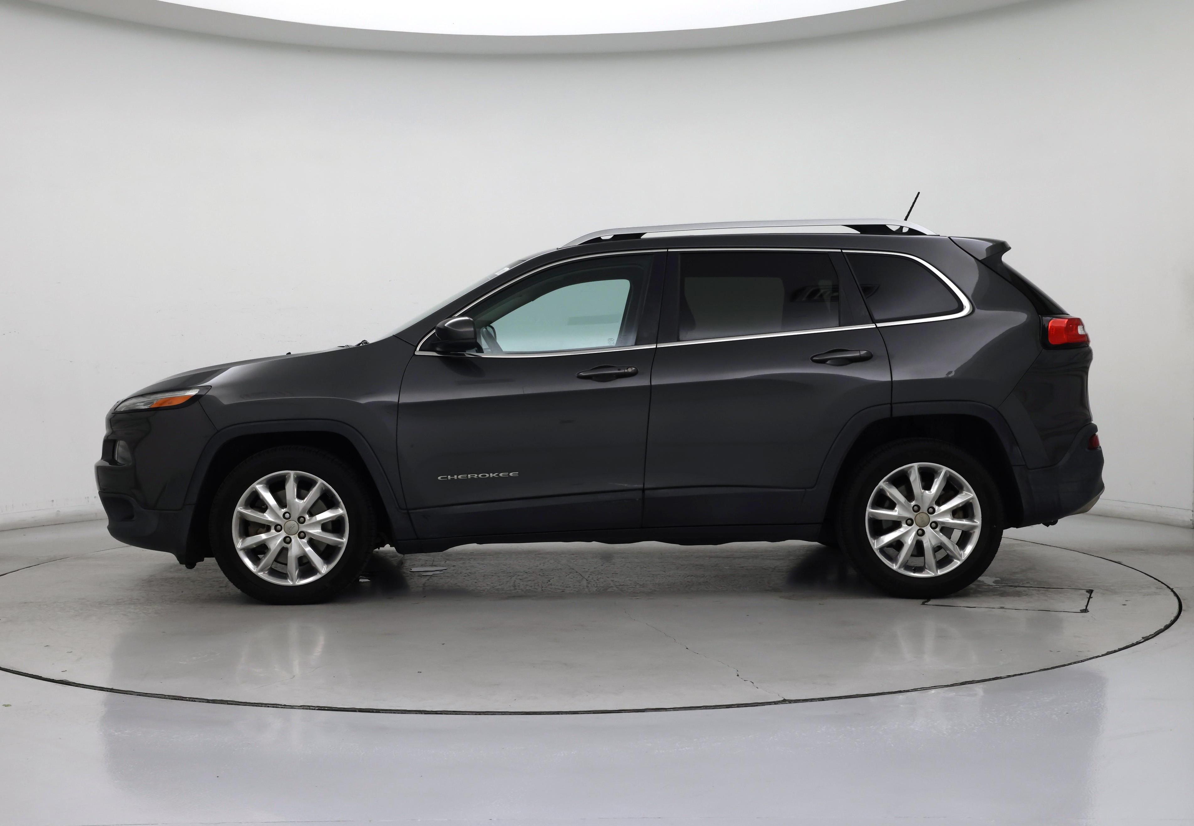 Thumbnail: 2015 Jeep Cherokee - 3
