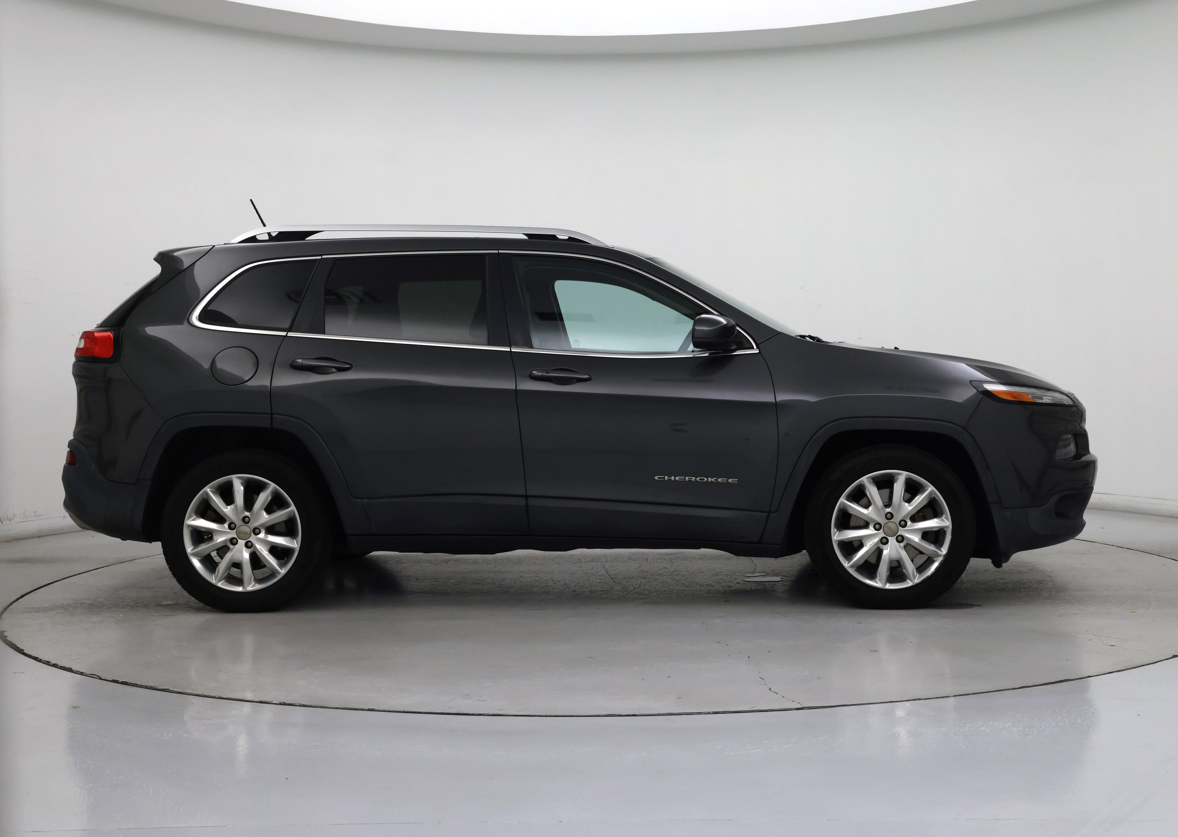 Thumbnail: 2015 Jeep Cherokee - 7