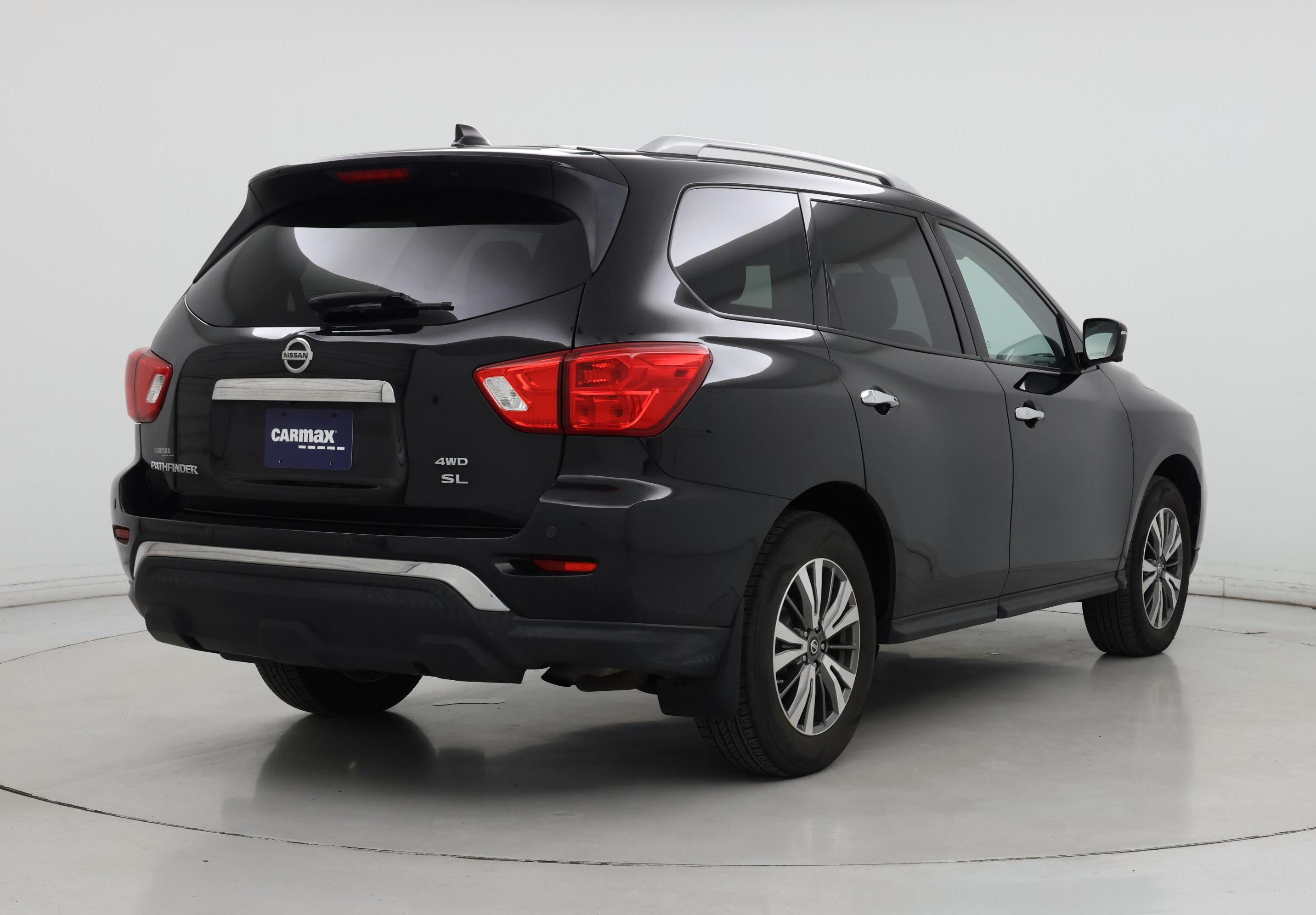 Thumbnail: 2019 Nissan Pathfinder - 8