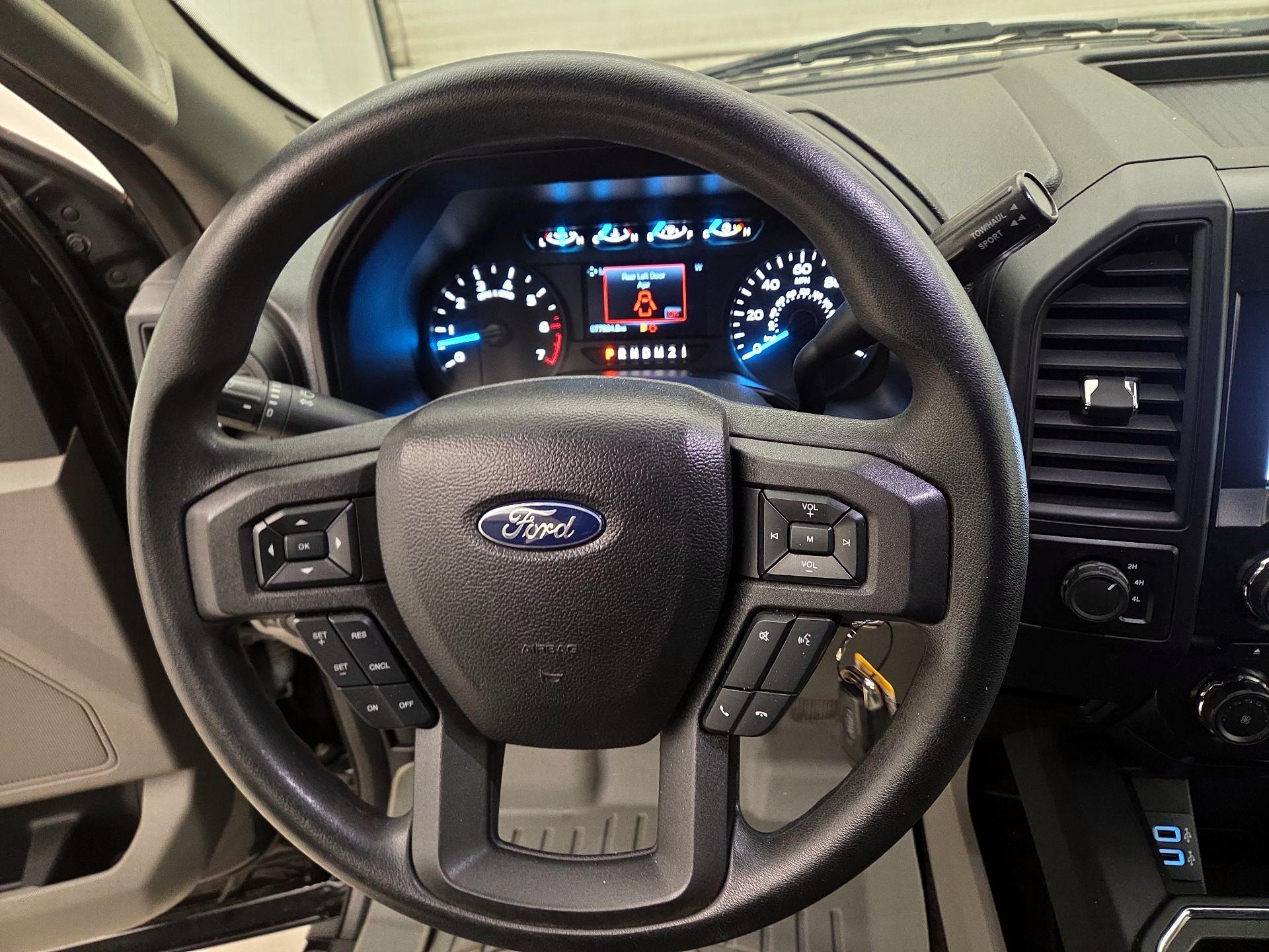 Thumbnail: 2017 Ford F-150 - 10