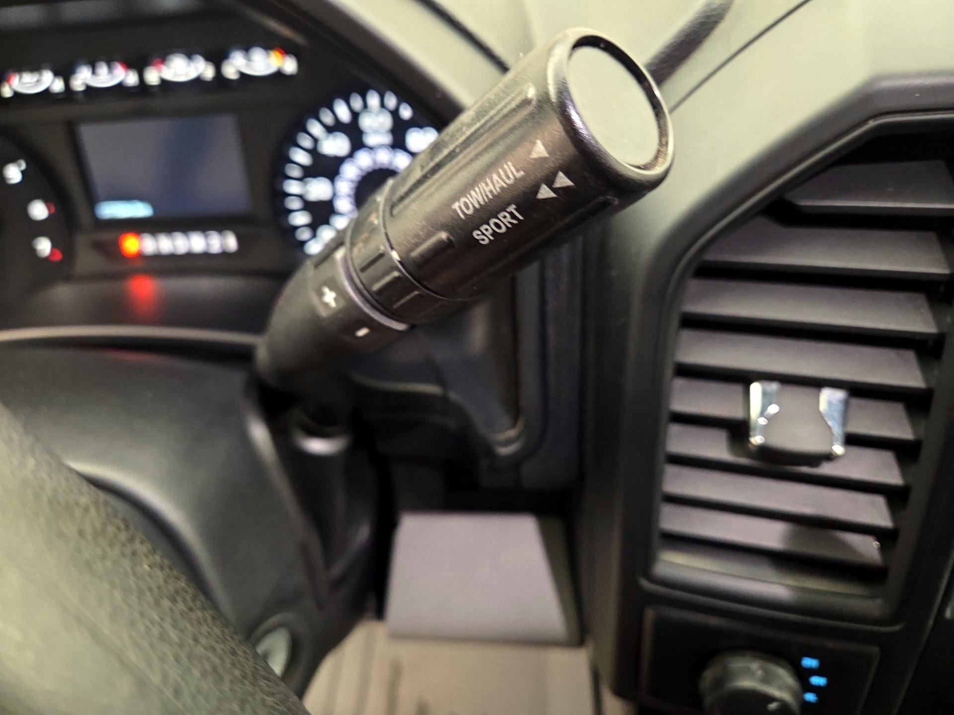 Thumbnail: 2017 Ford F-150 - 17