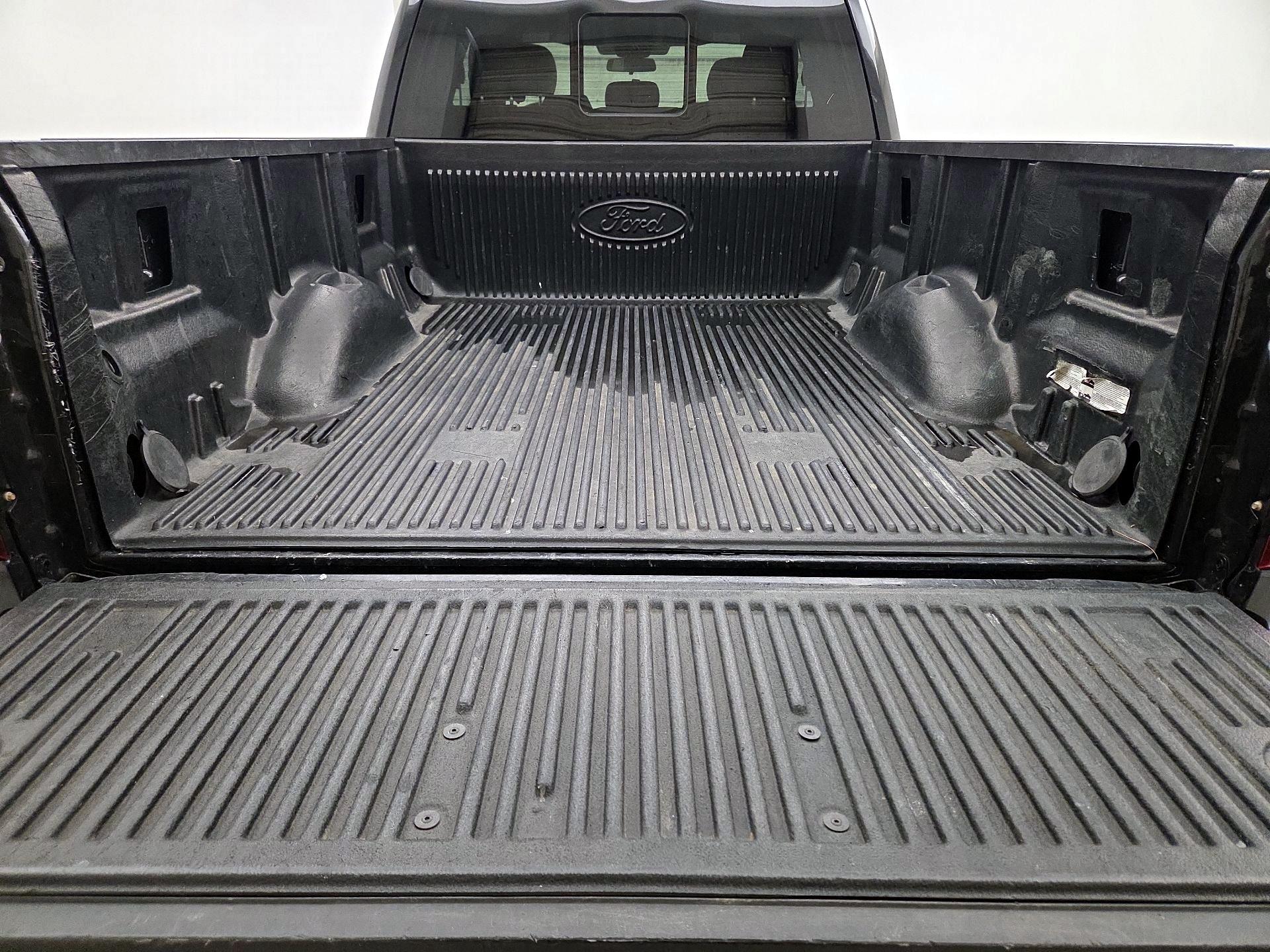 Thumbnail: 2017 Ford F-150 - 20